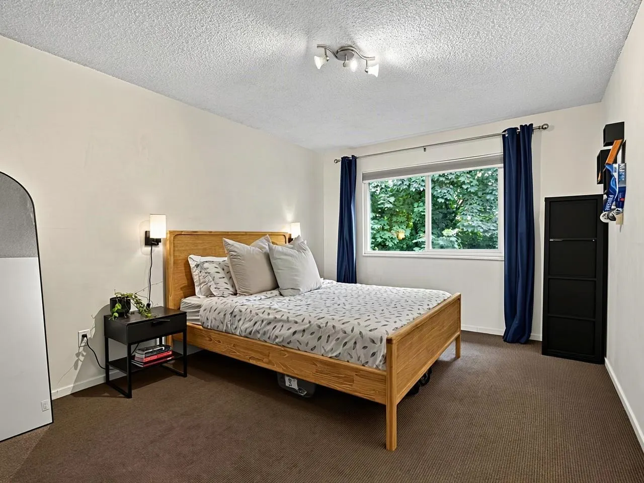 550 E 6th Avenue #319