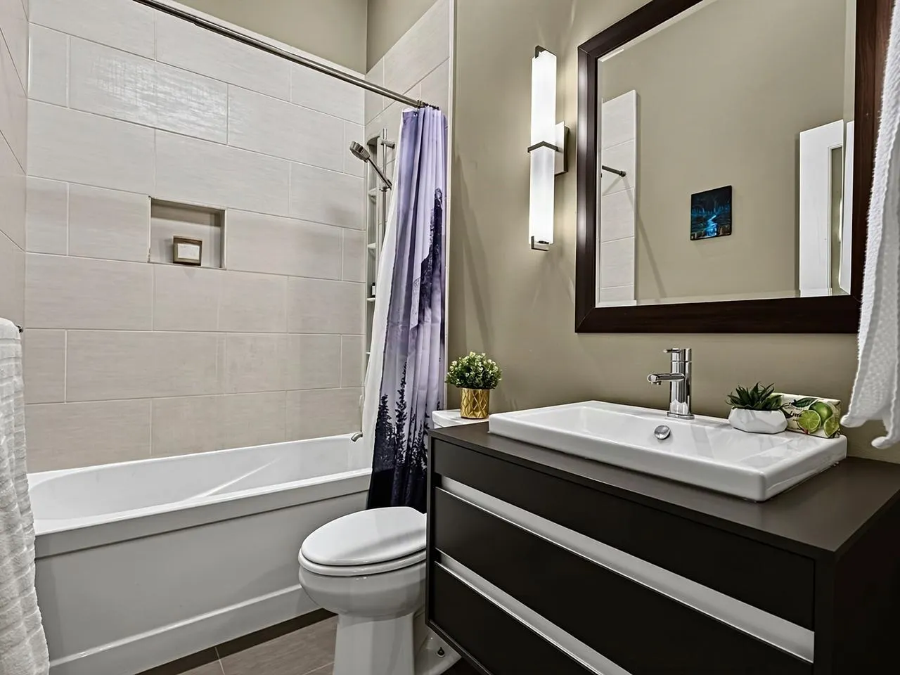 550 E 6th Avenue #319