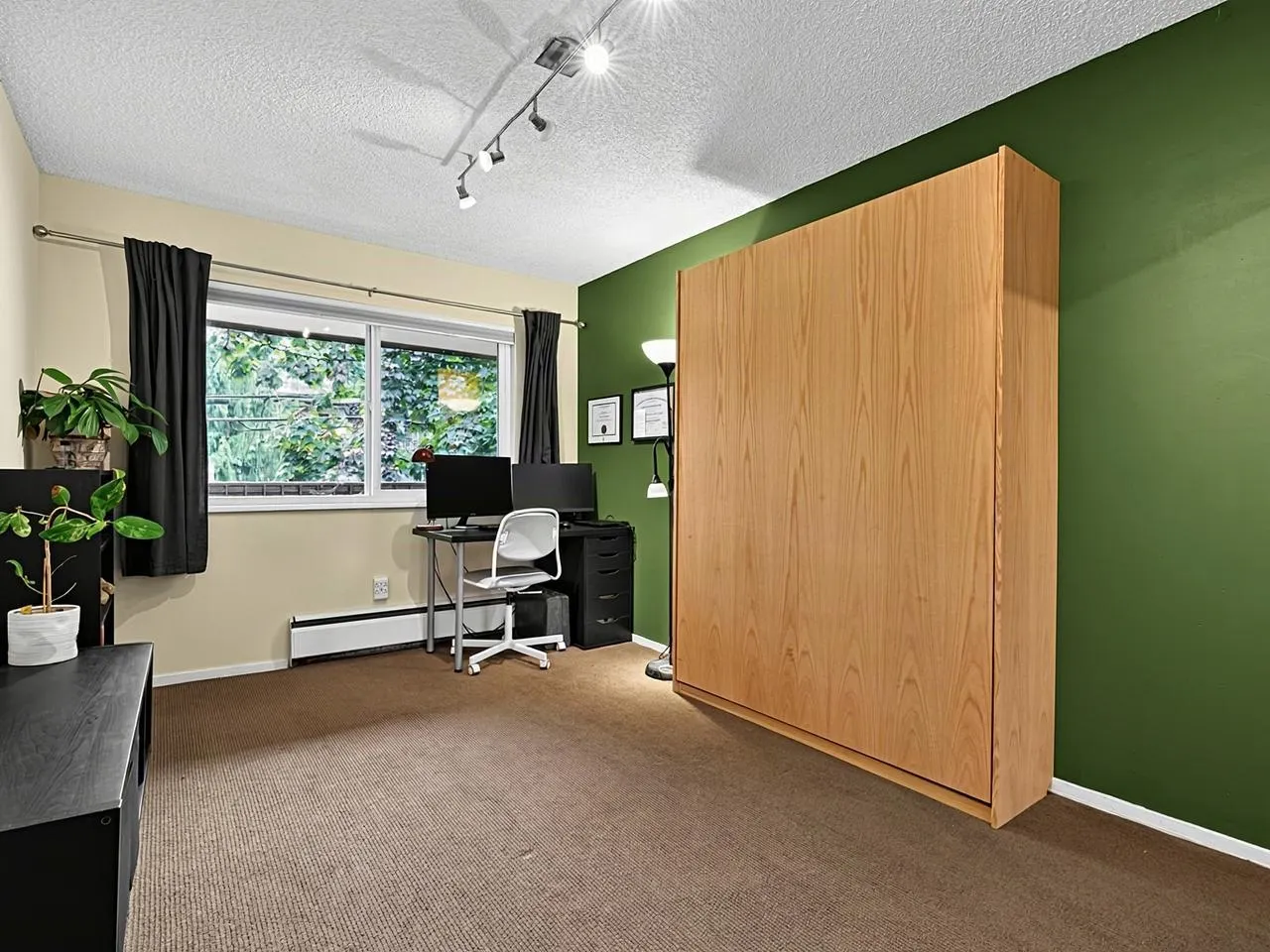 550 E 6th Avenue #319