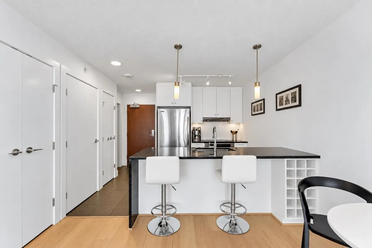 888 Homer Street #2102