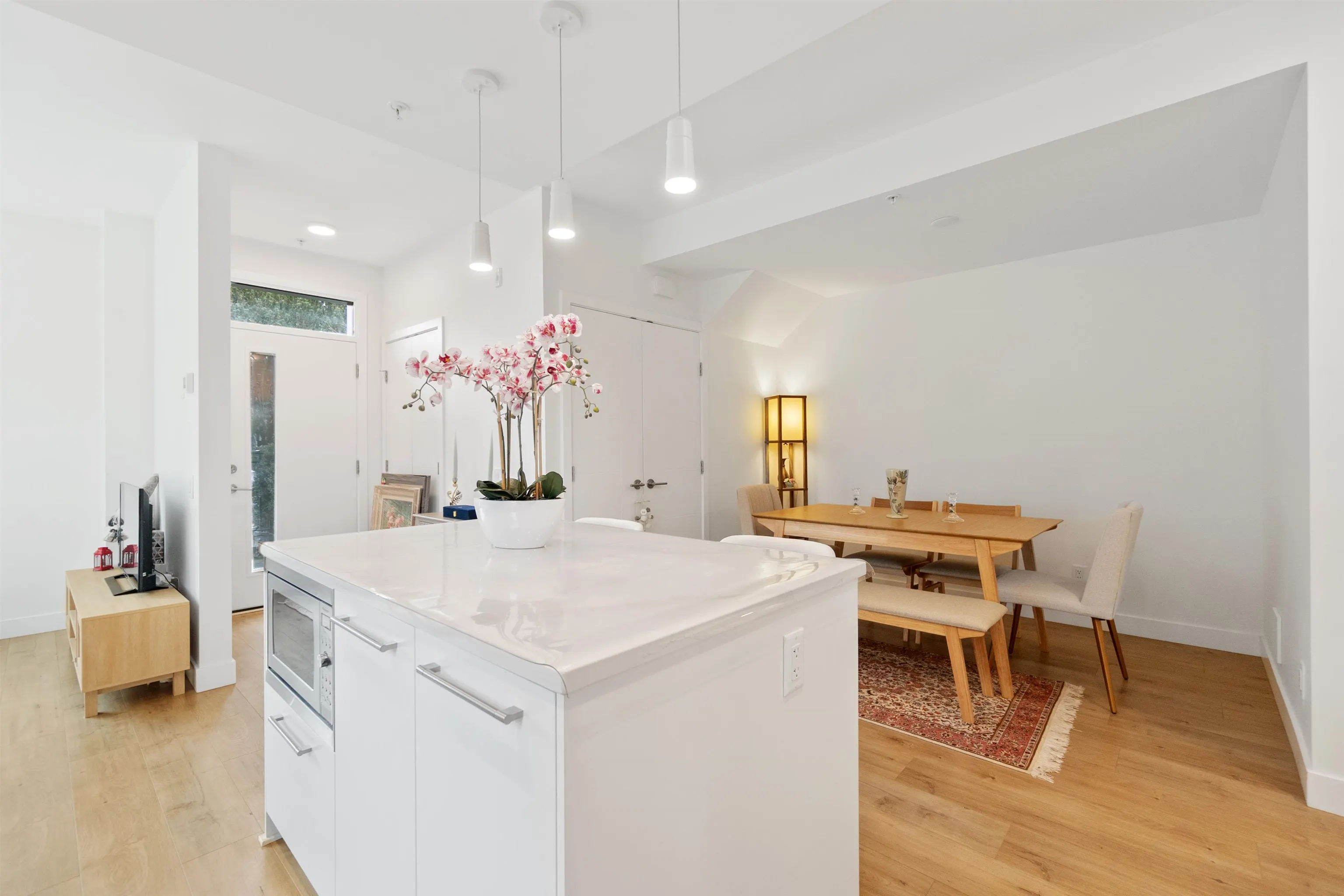 2035 Glenaire Drive #176