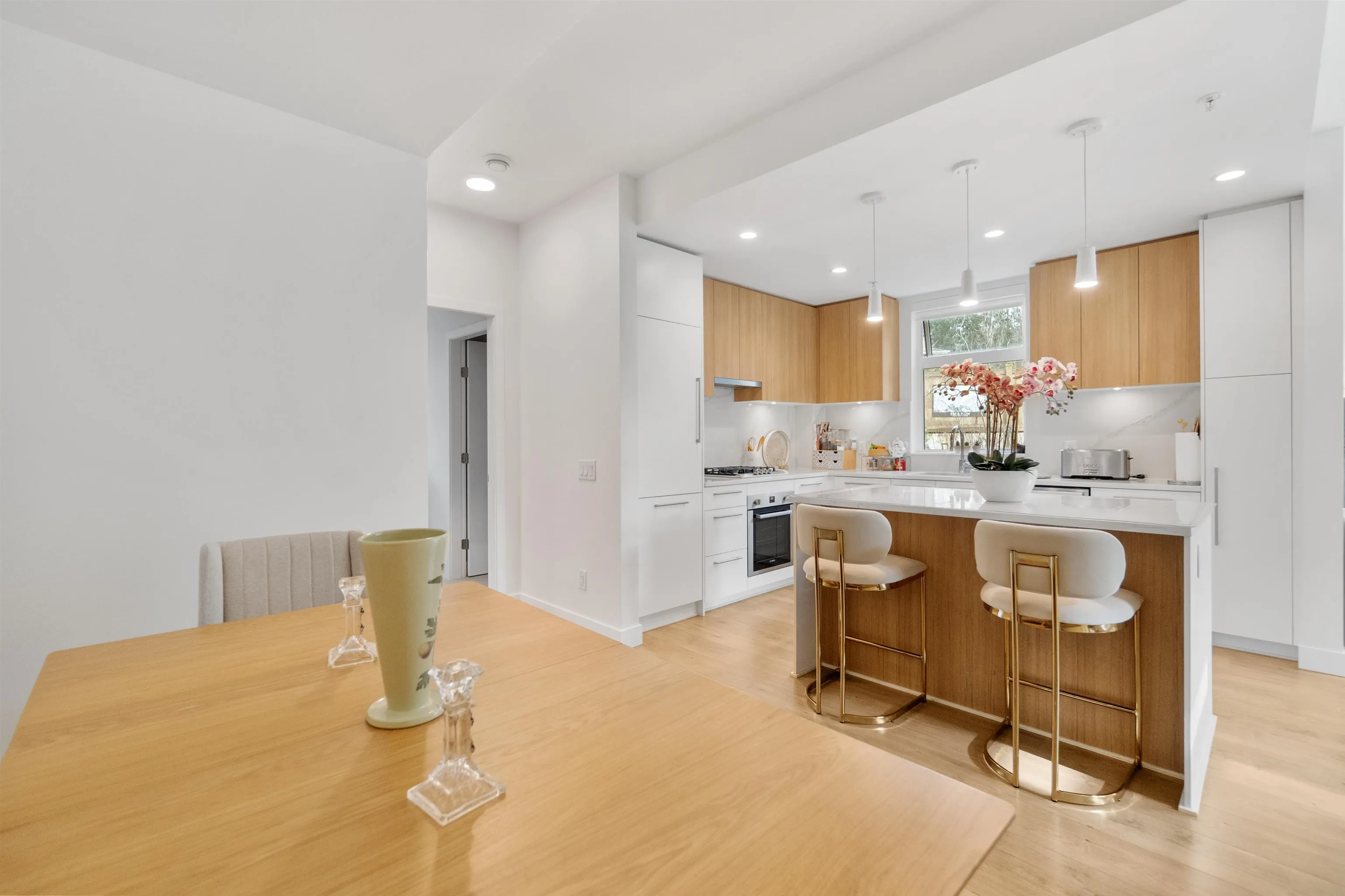 2035 Glenaire Drive #176