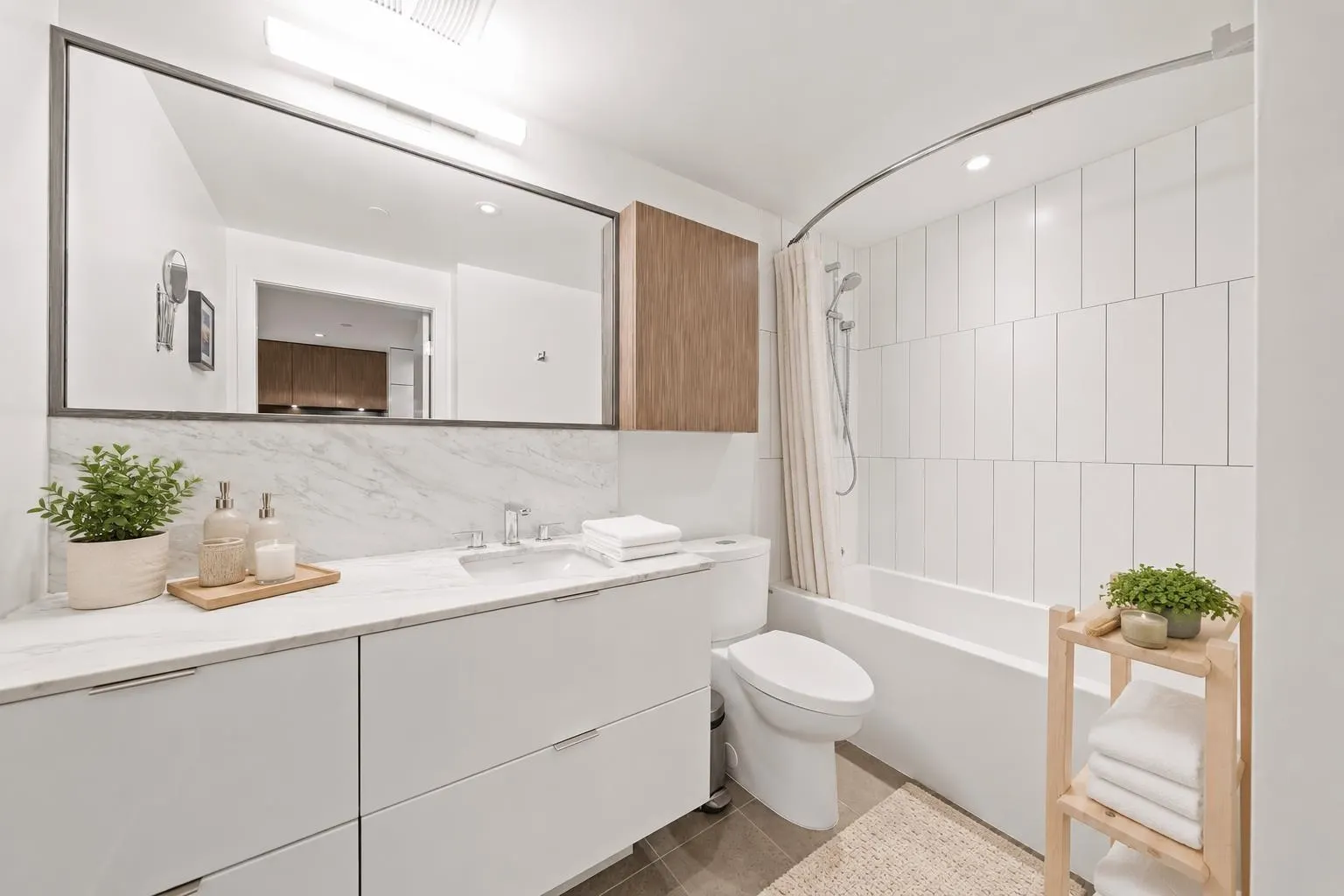 209 E 7th Avenue #710