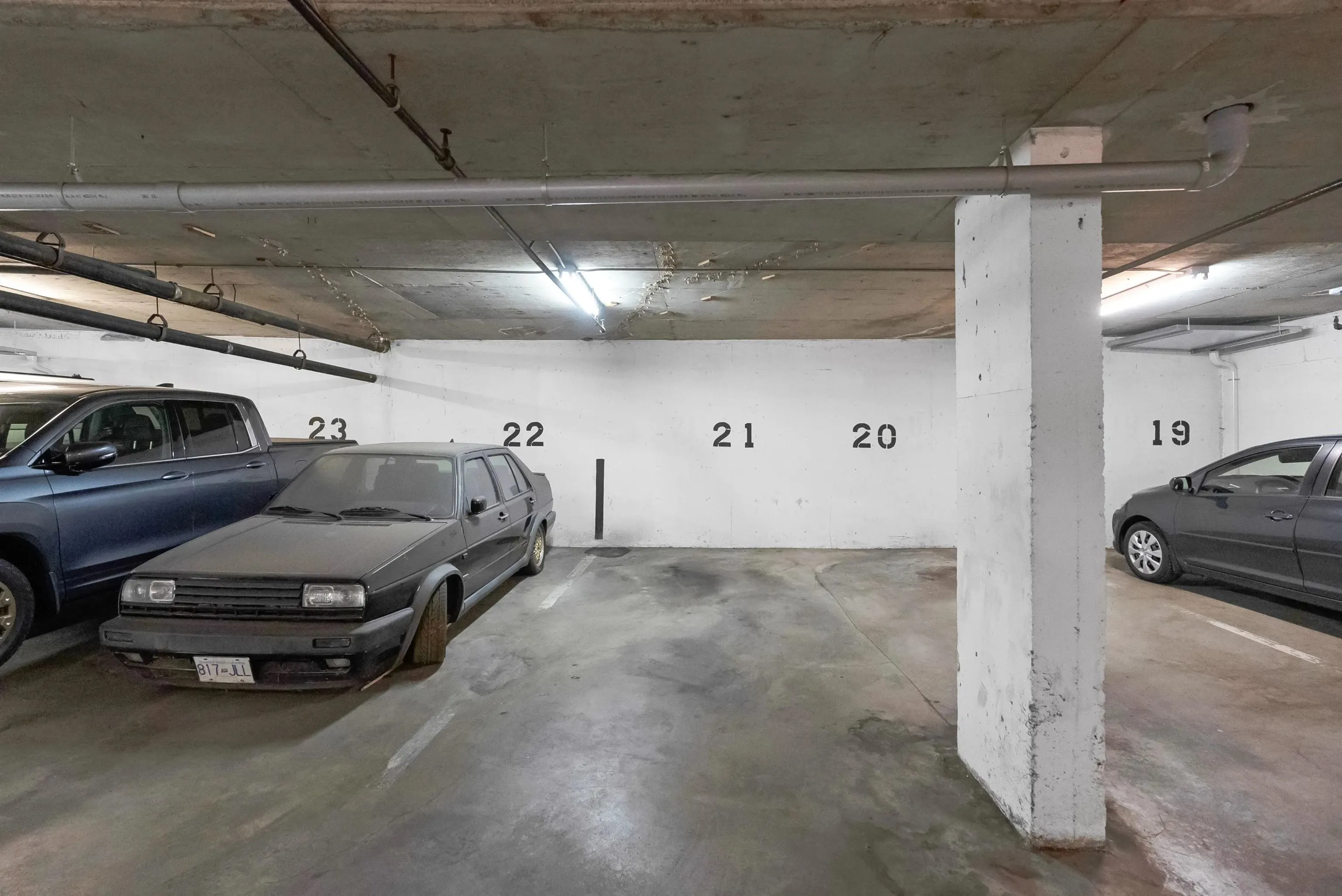 225 W 3rd Street #201