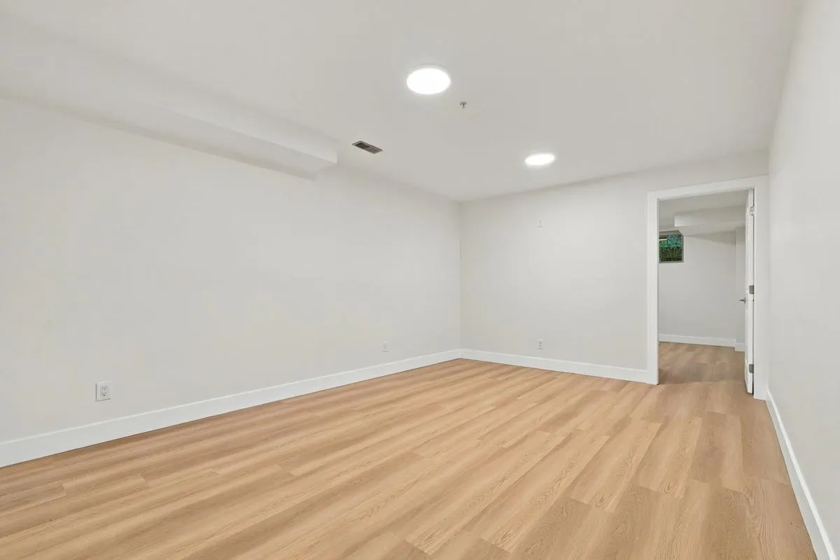 16655 64 Avenue #39