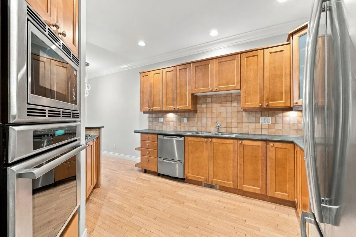 16655 64 Avenue #39