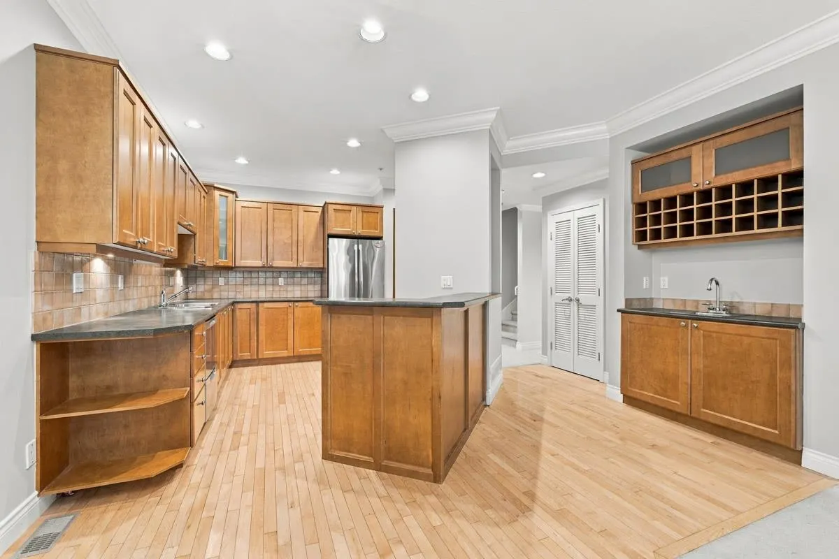 16655 64 Avenue #39