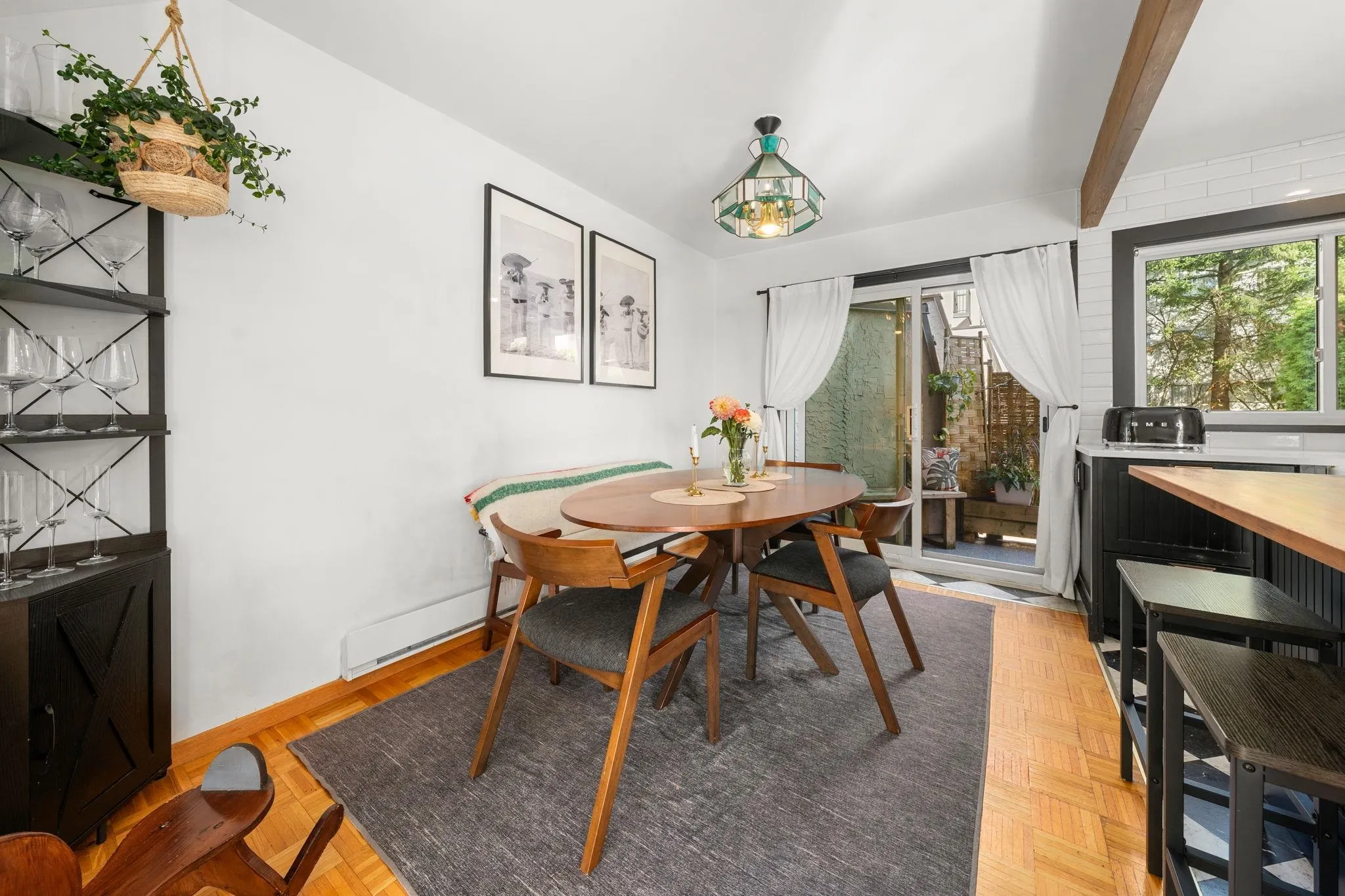 1952 Chesterfield Avenue