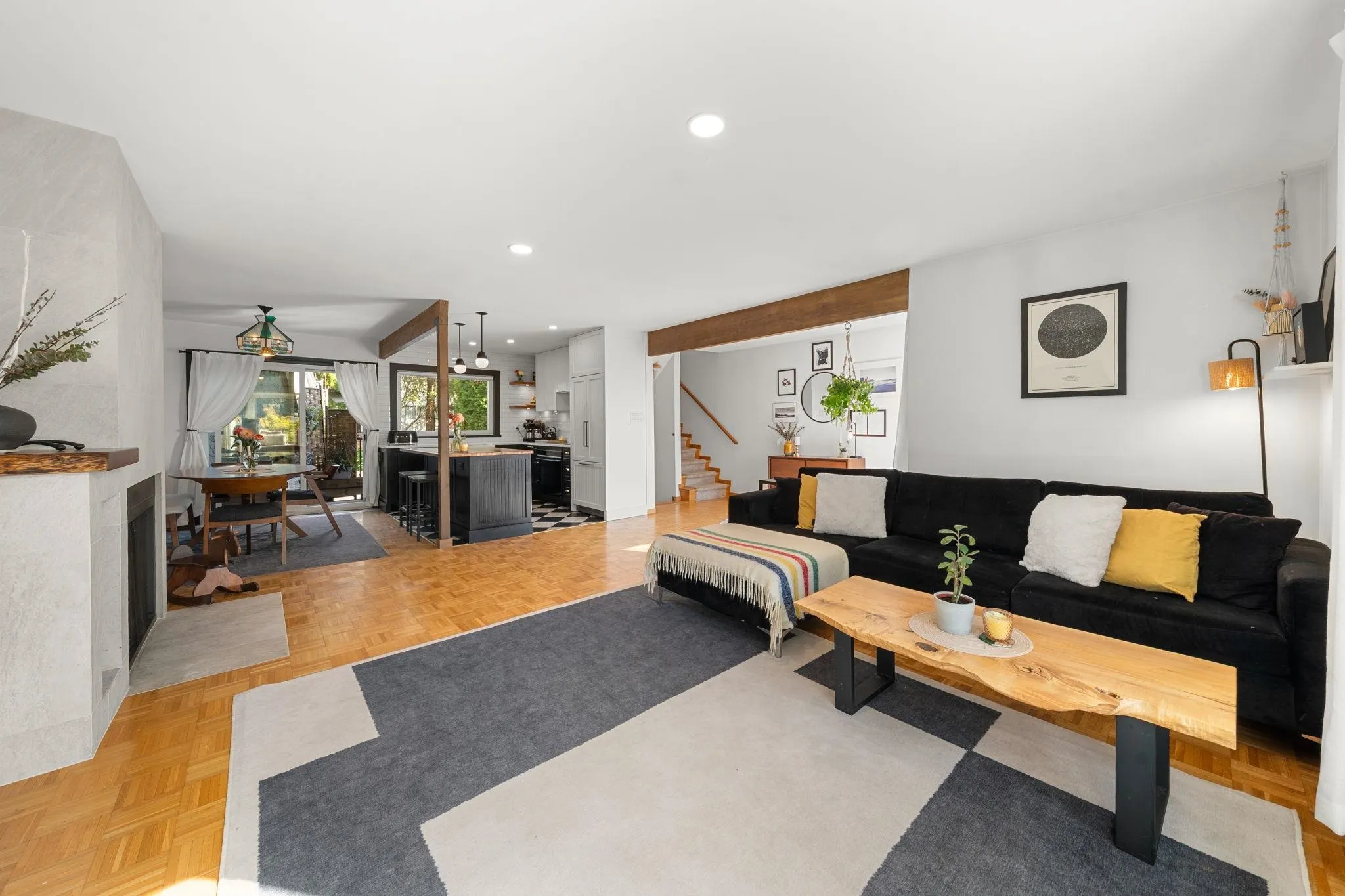 1952 Chesterfield Avenue