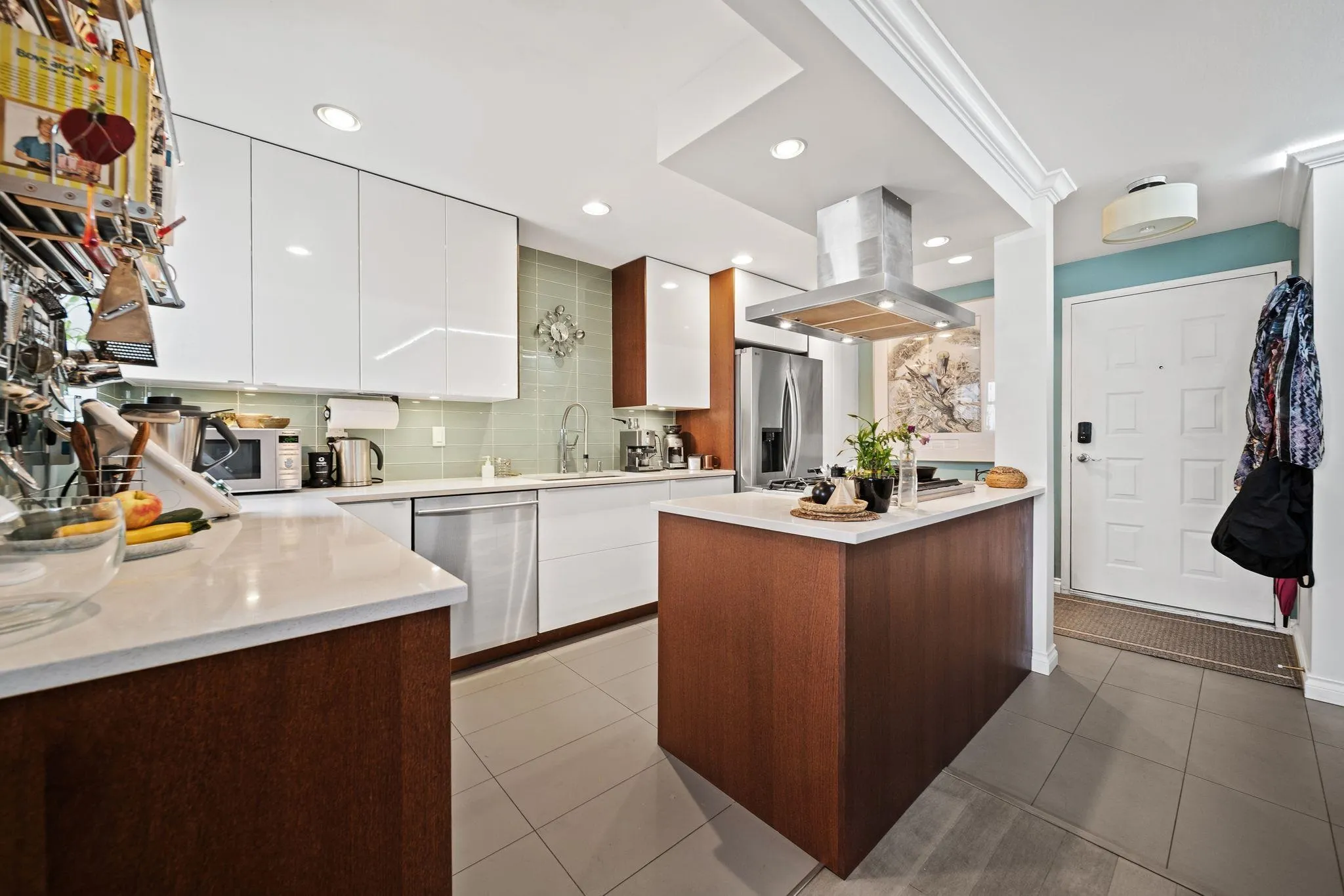 1234 W 7th Avenue #6