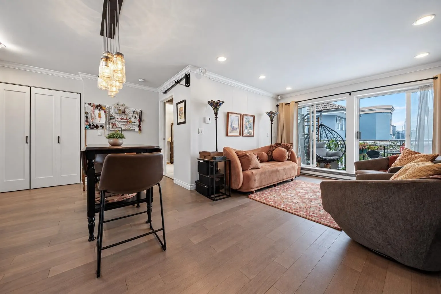 1234 W 7th Avenue #6