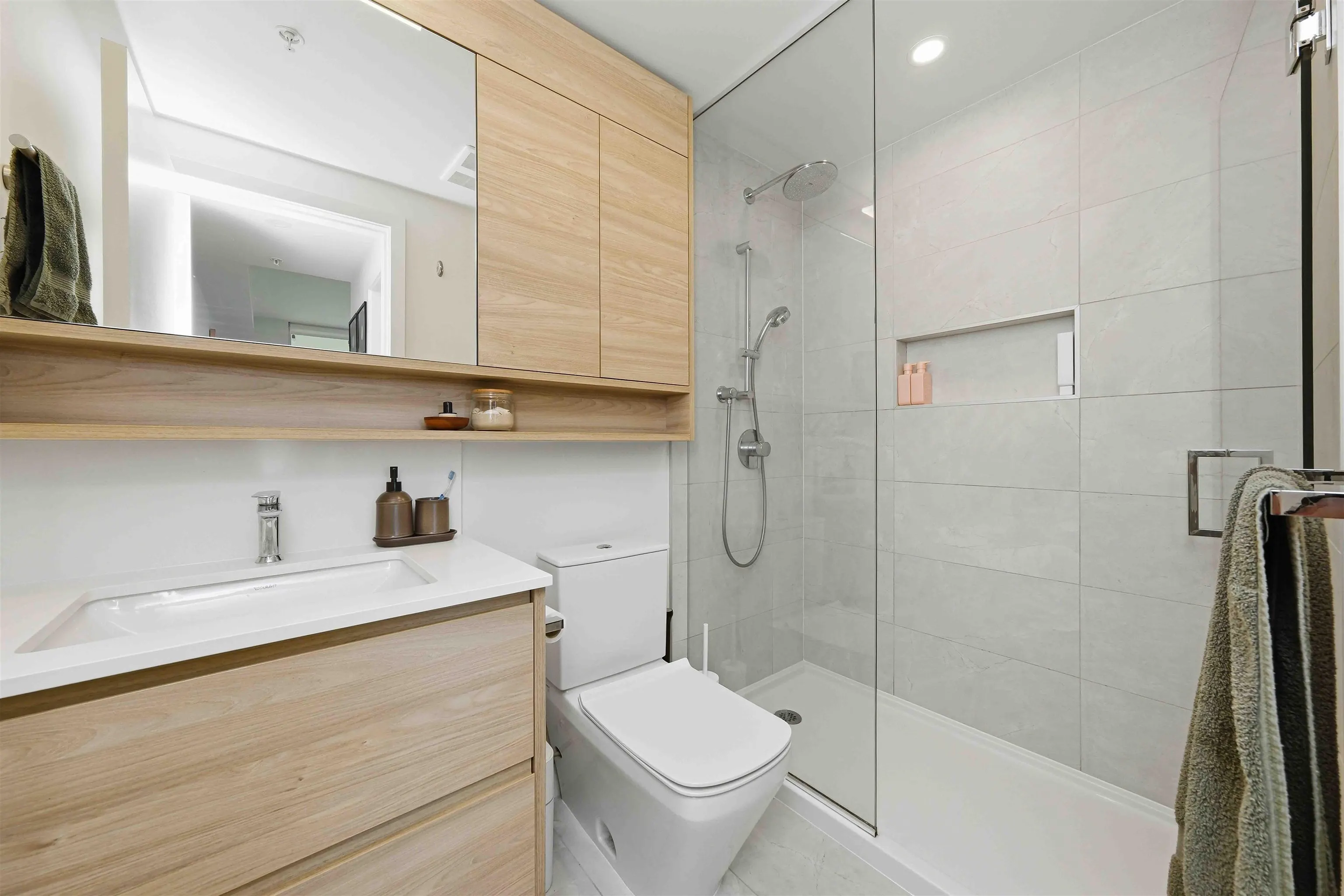 595 Austin Avenue #1501