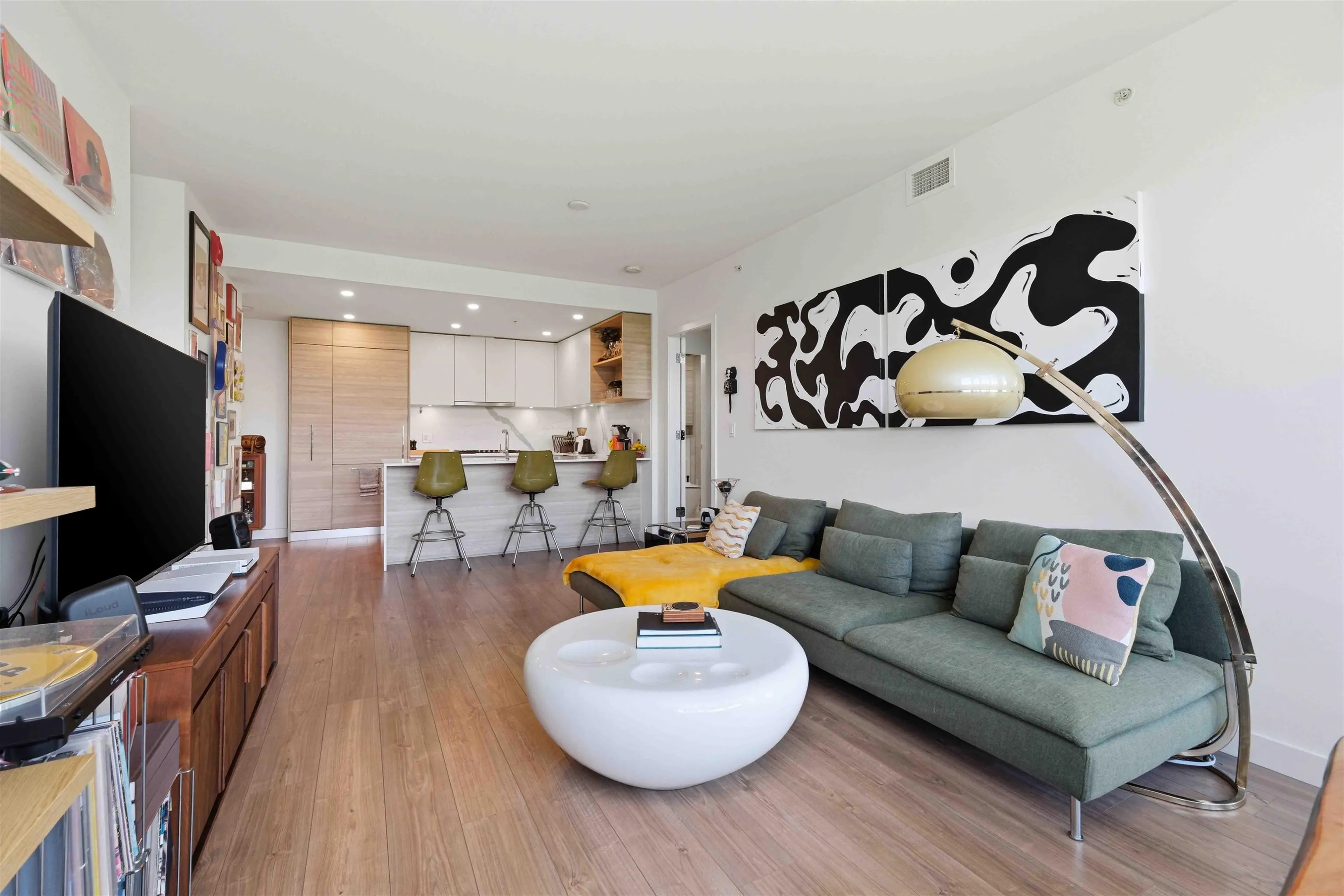 595 Austin Avenue #1501