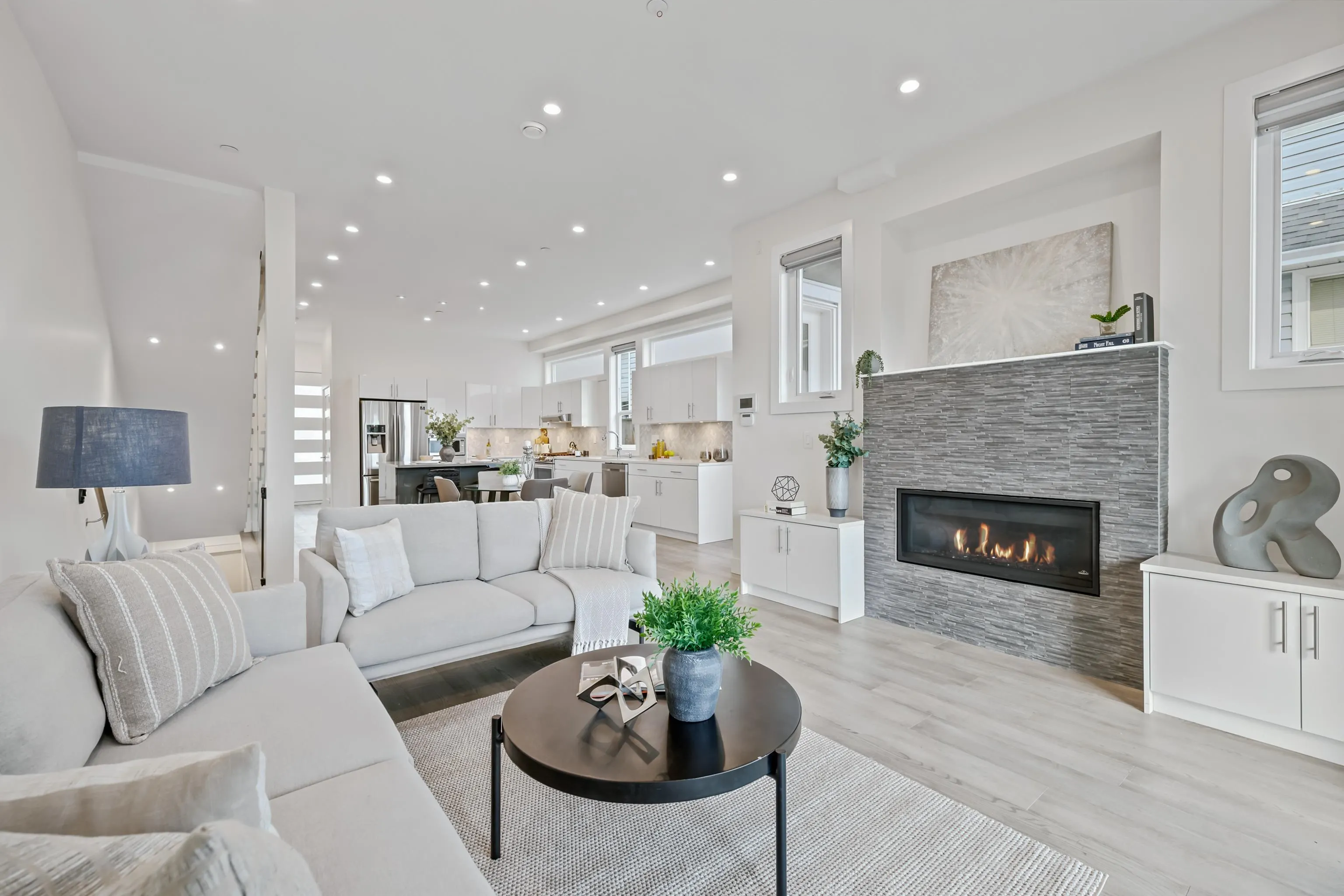 409 W Keith Road