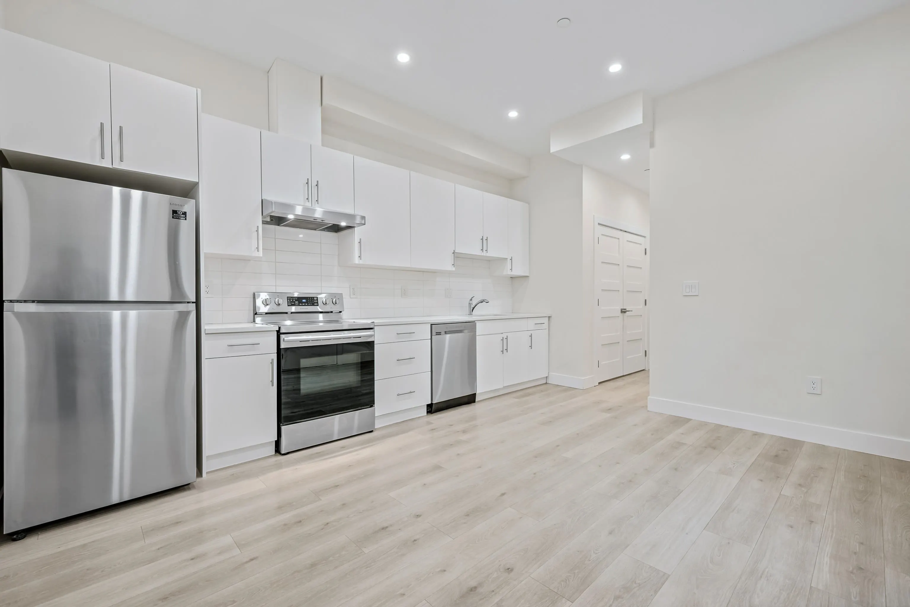 409 W Keith Road
