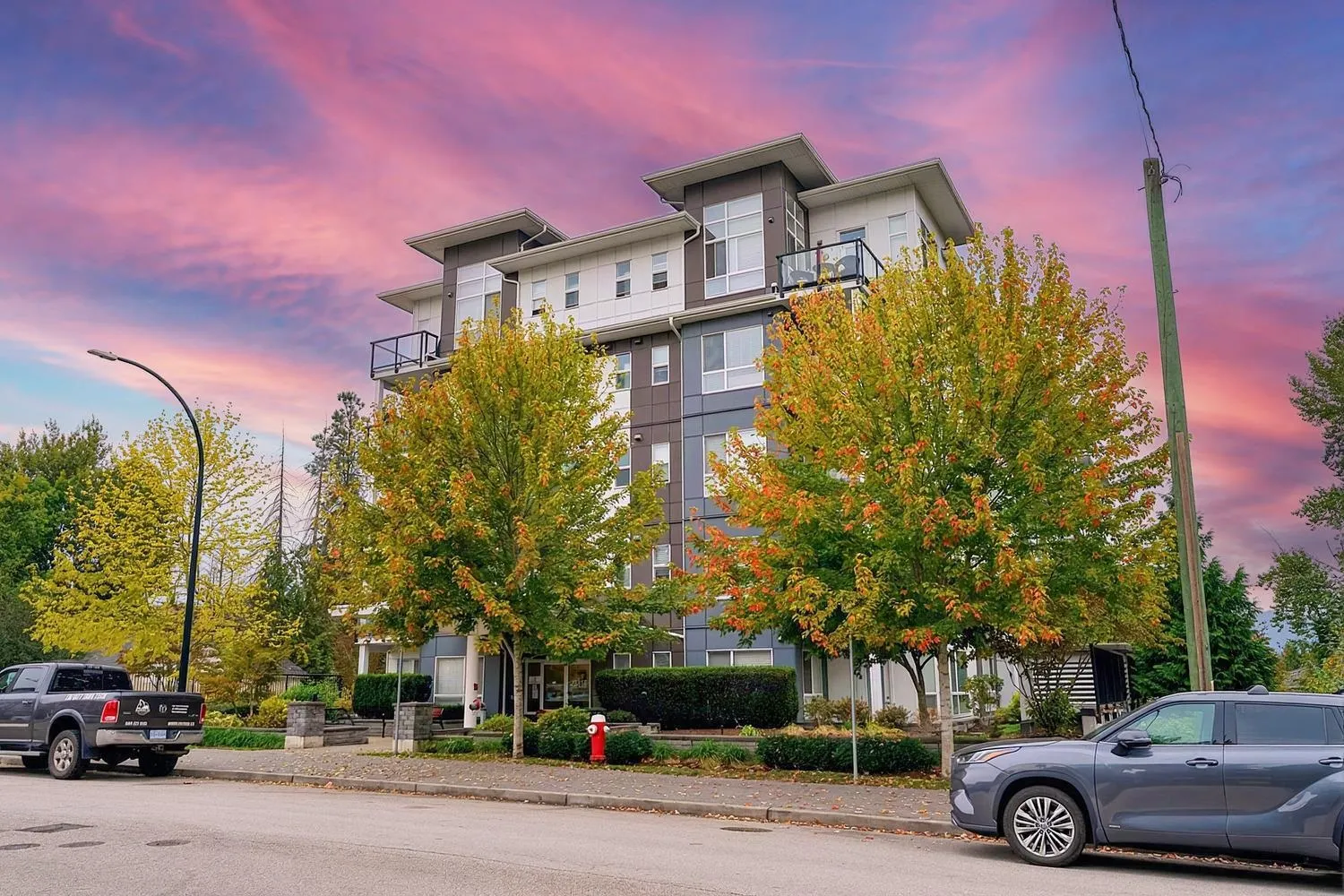 22315 122 Avenue #402
