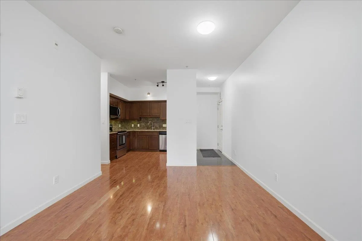 22858 Lougheed Highway #307
