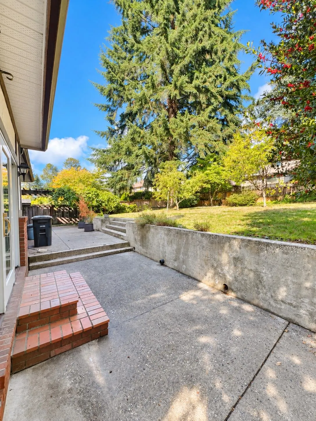 1590 Glen Abbey Drive