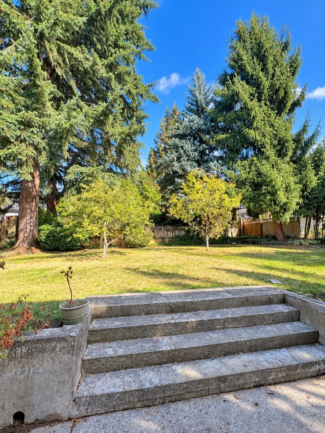 1590 Glen Abbey Drive