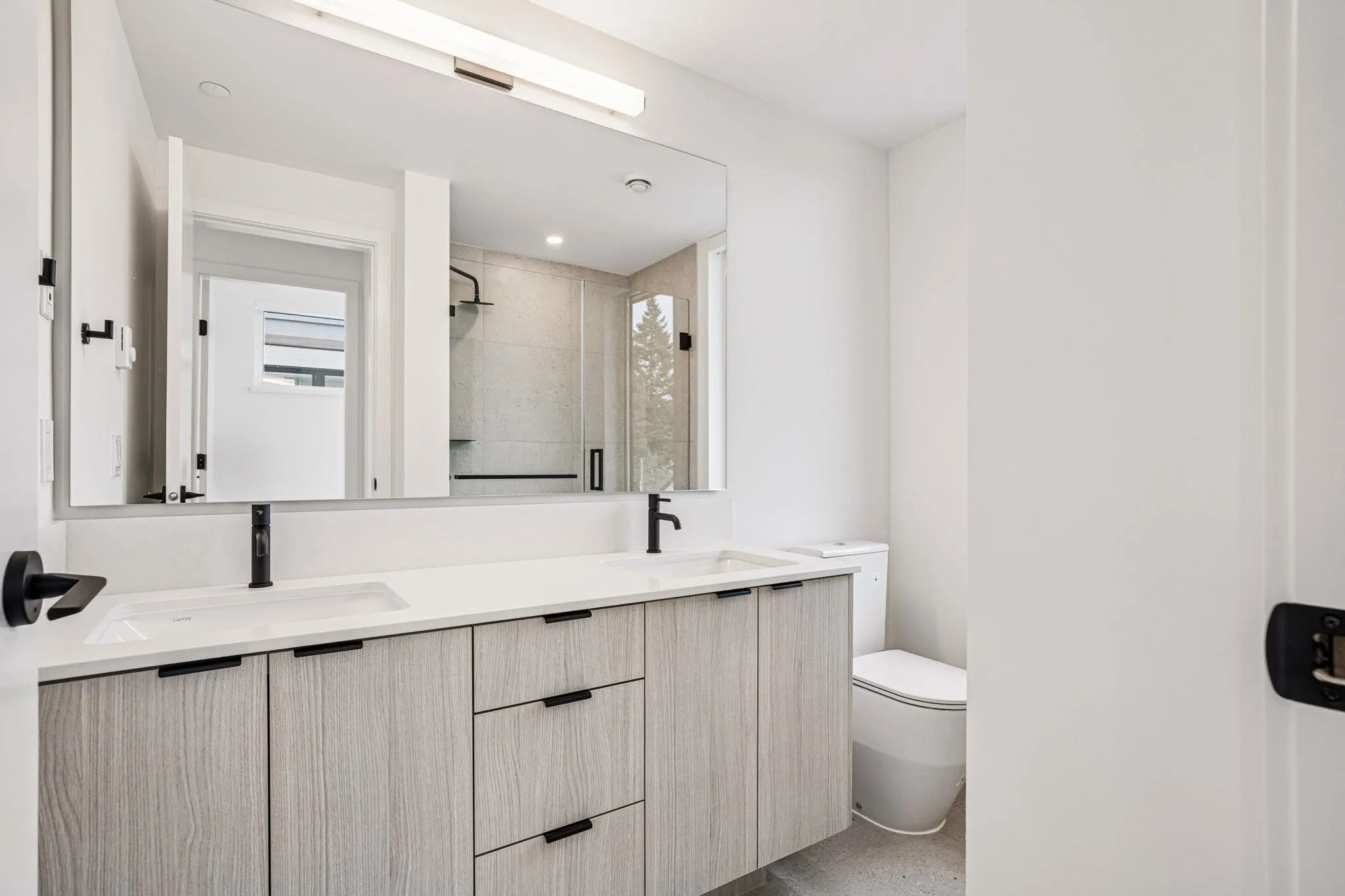 921 Grant Street #129