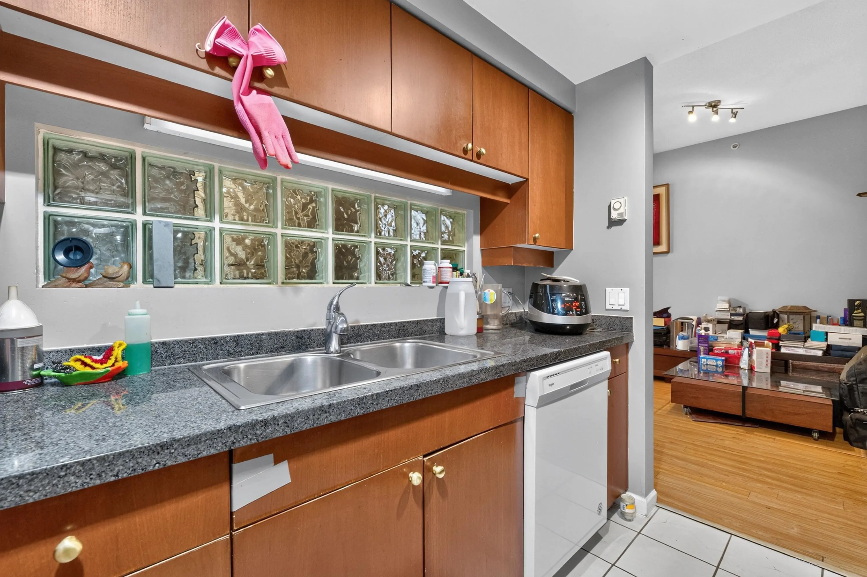 1288 Marinaside Crescent #TH108