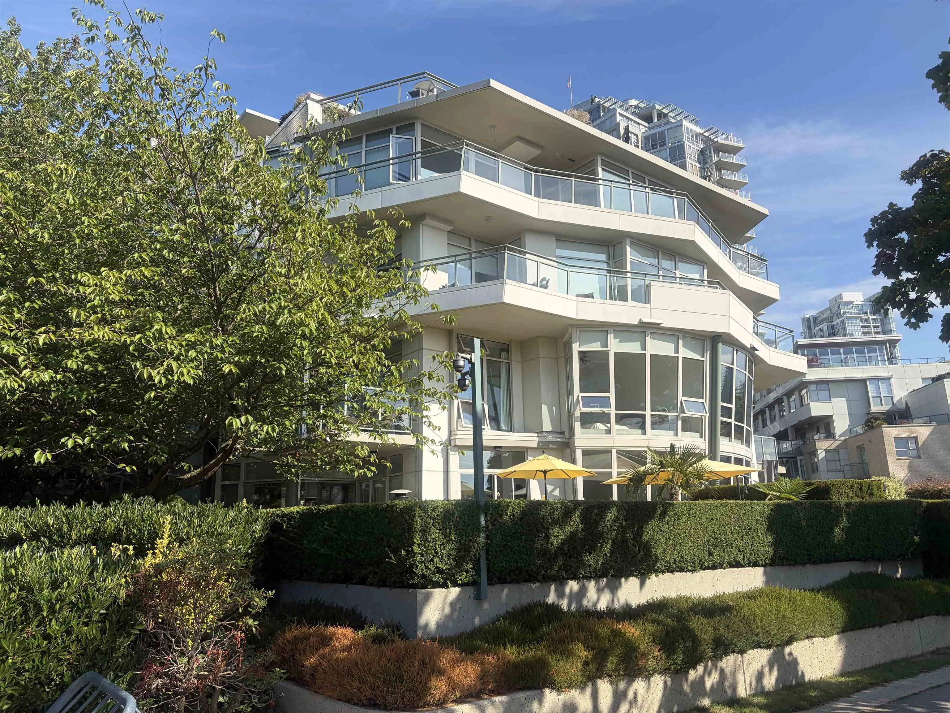 1288 Marinaside Crescent #TH108