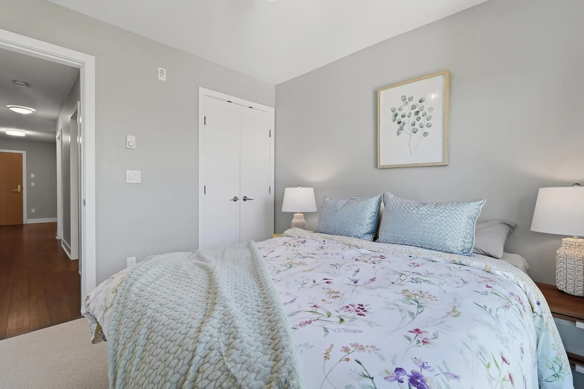 15747 Marine Drive #303