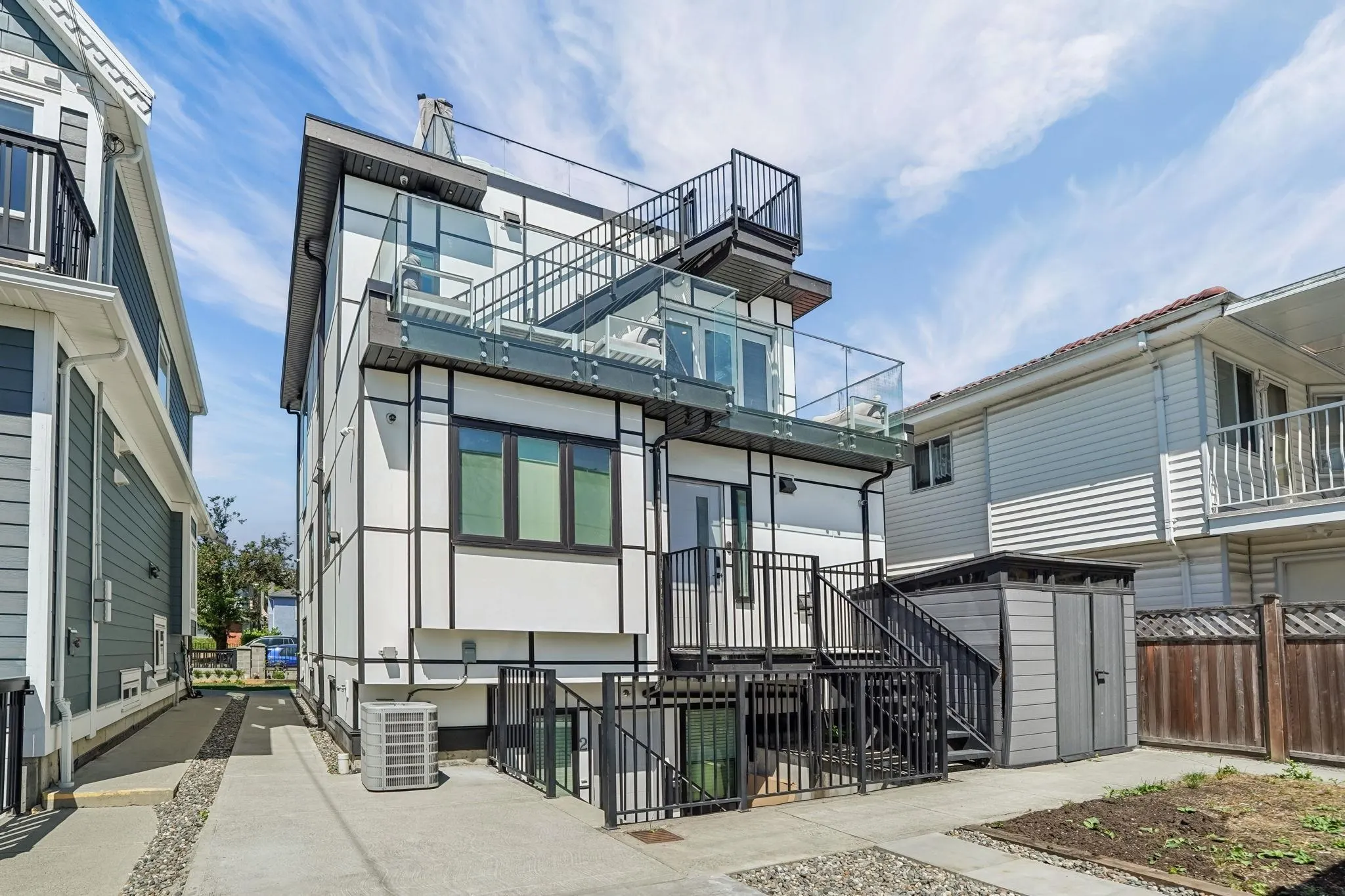 72 E 57th Avenue