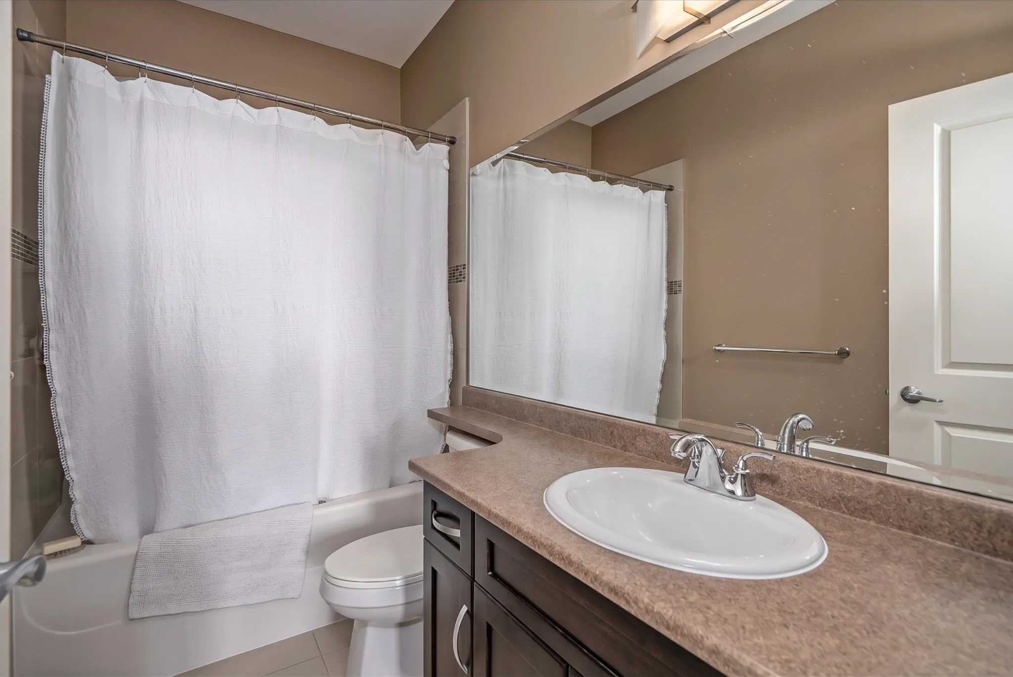3192 Gladwin Road #403