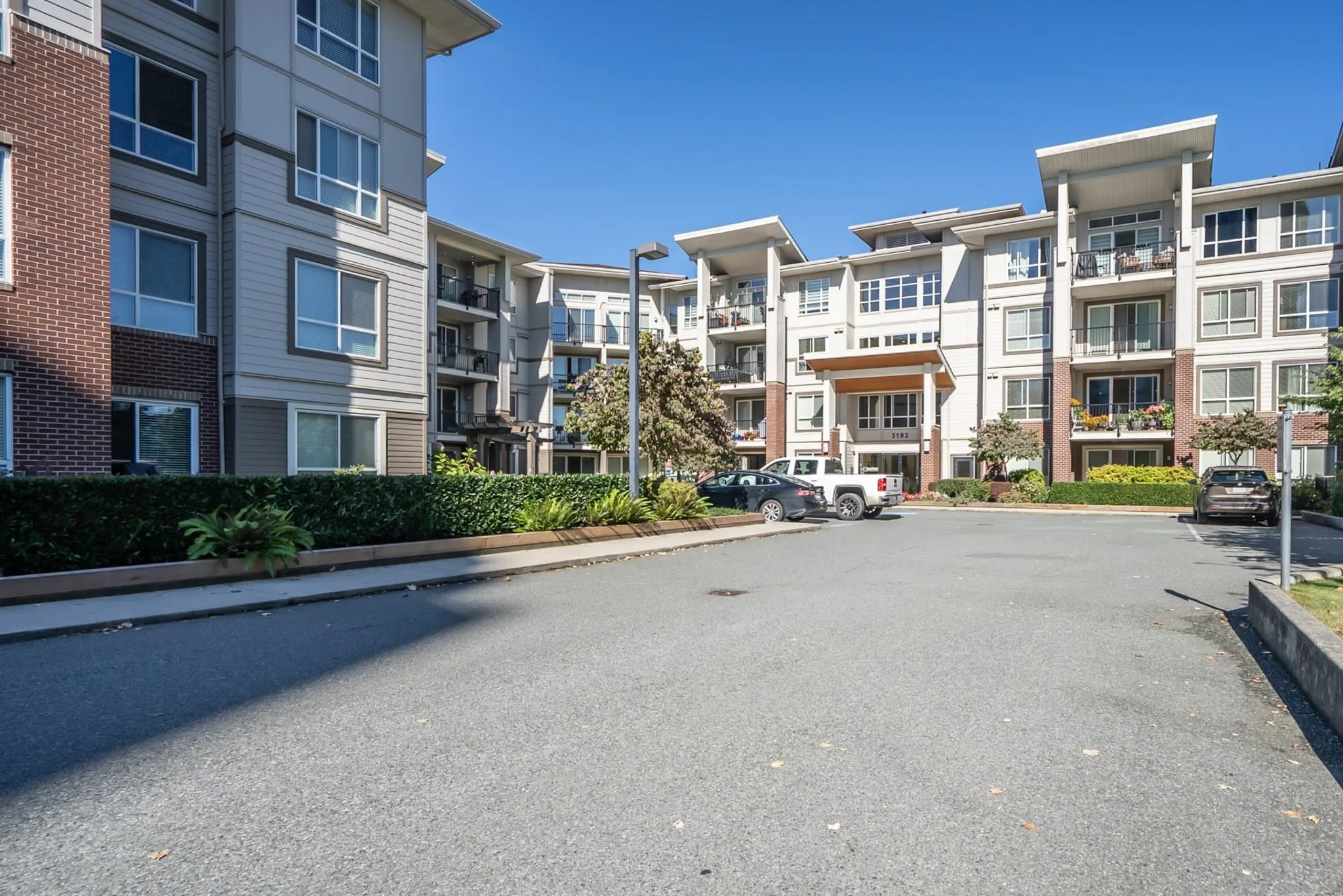 3192 Gladwin Road #403