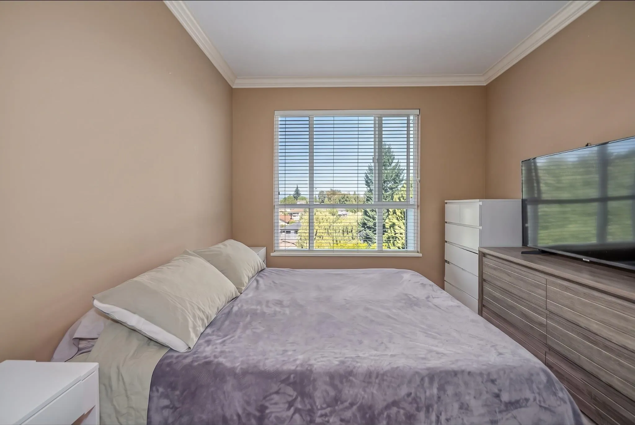 3192 Gladwin Road #403