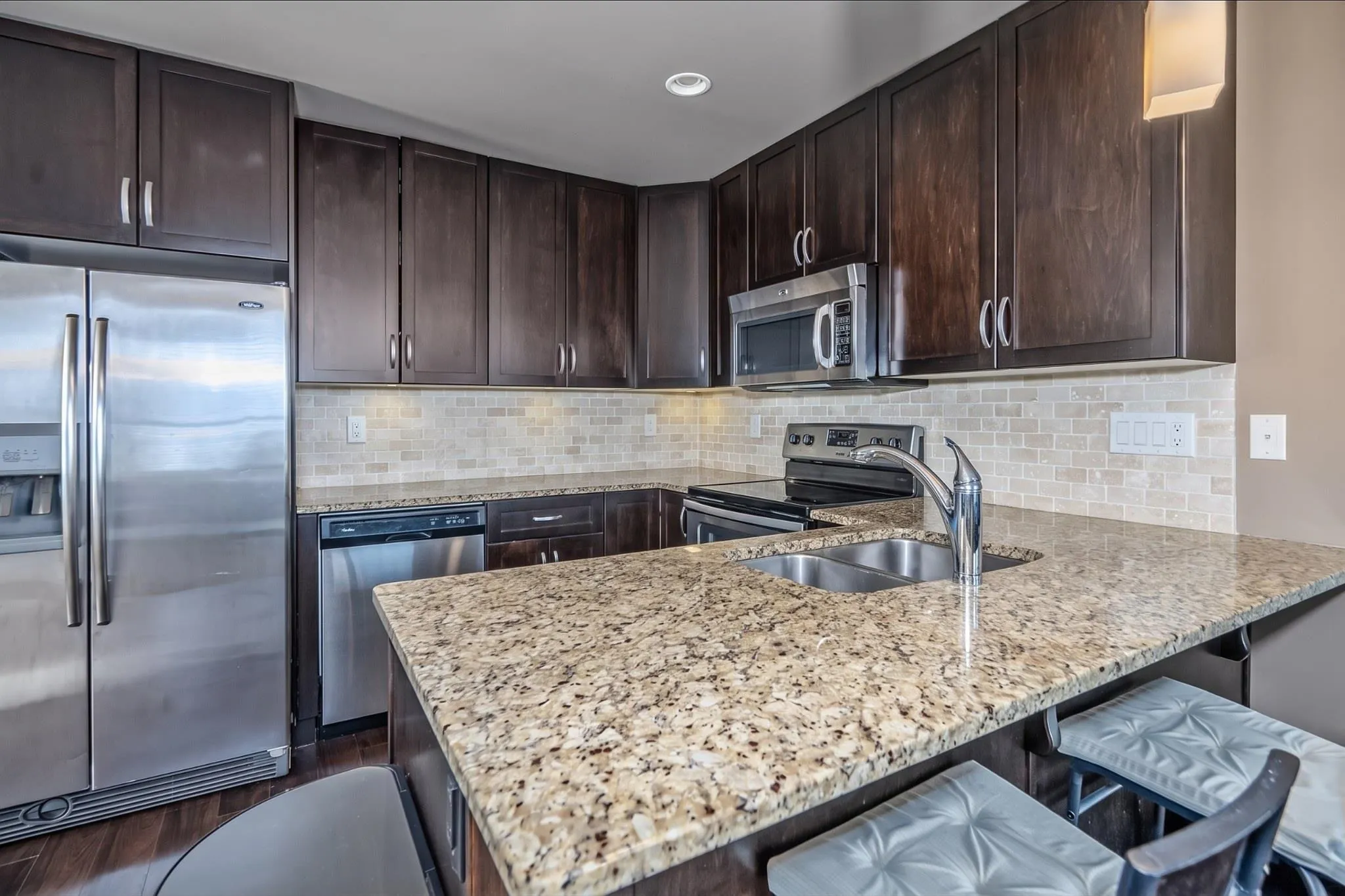 3192 Gladwin Road #403