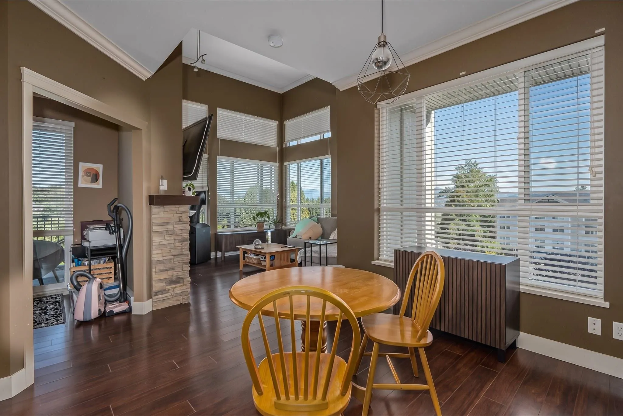 3192 Gladwin Road #403