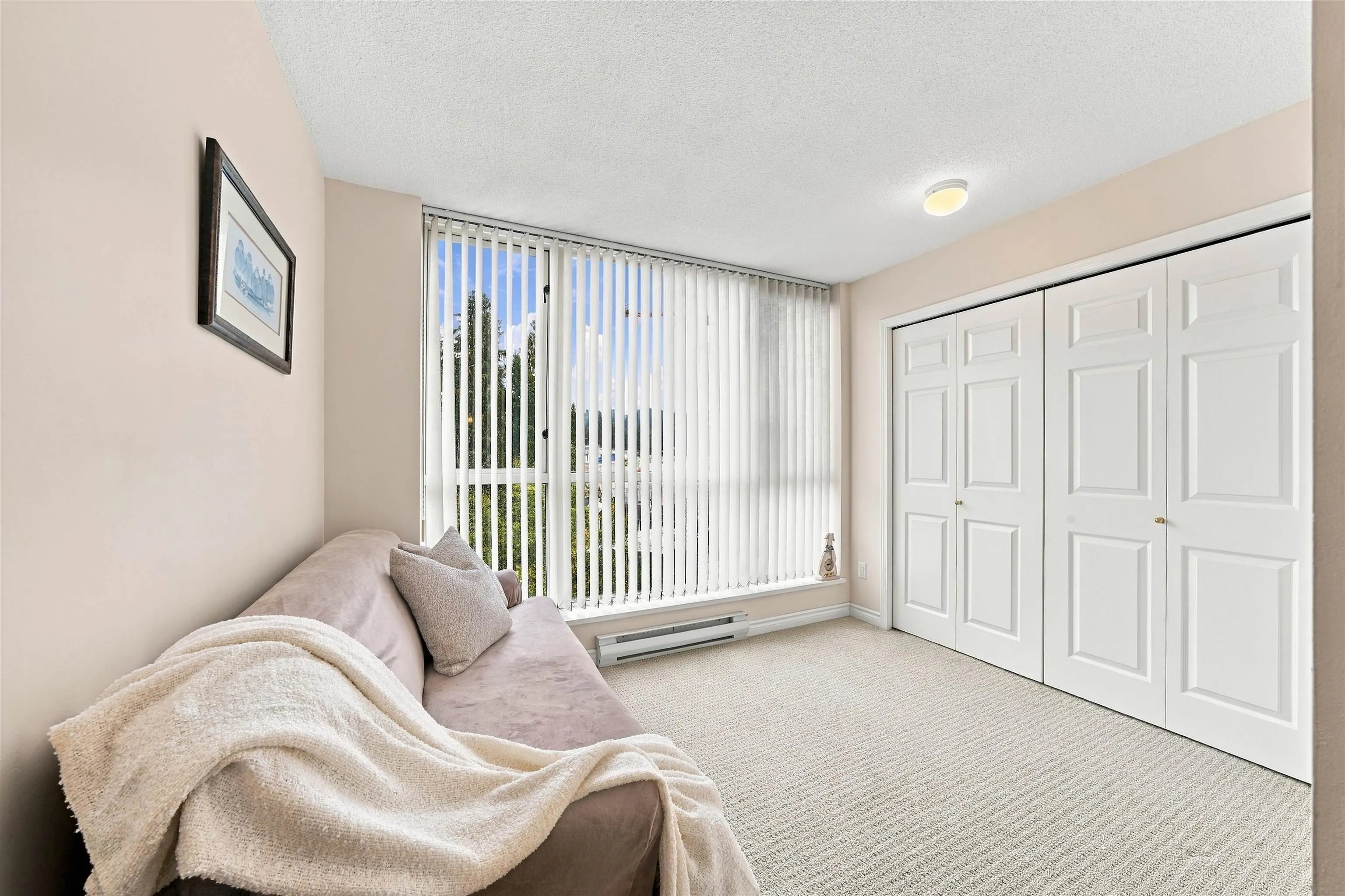 200 Newport Drive #904