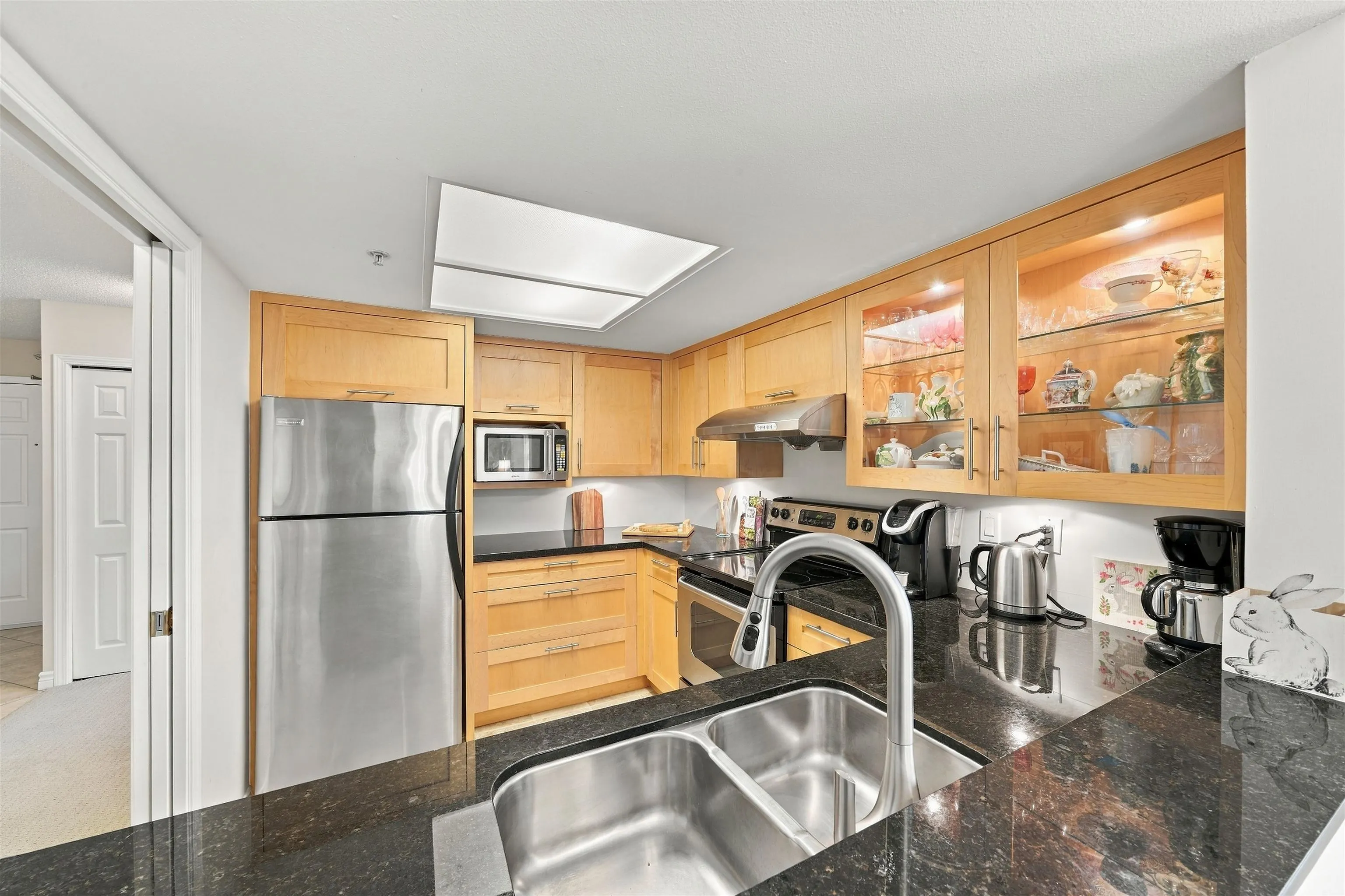 200 Newport Drive #904