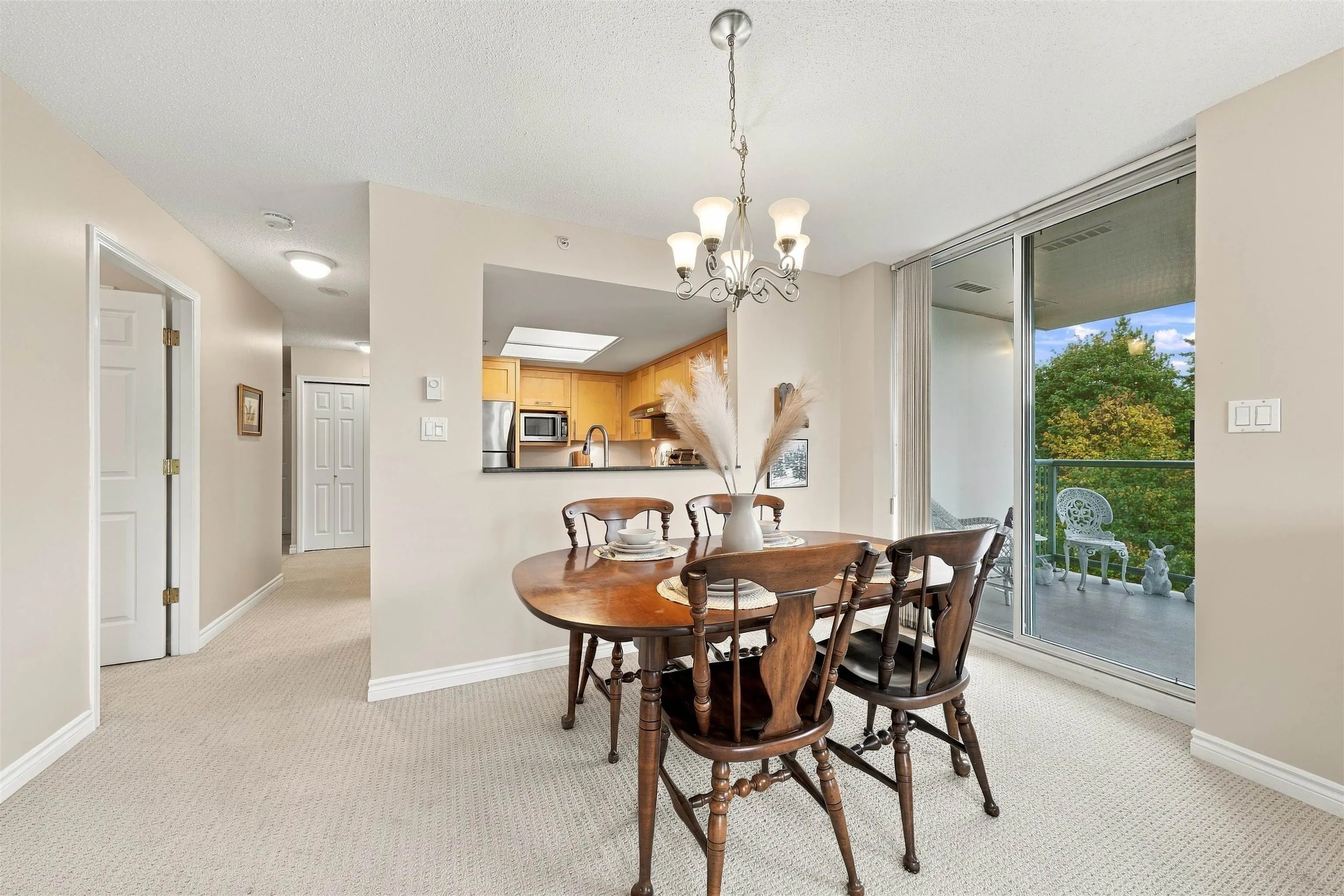 200 Newport Drive #904