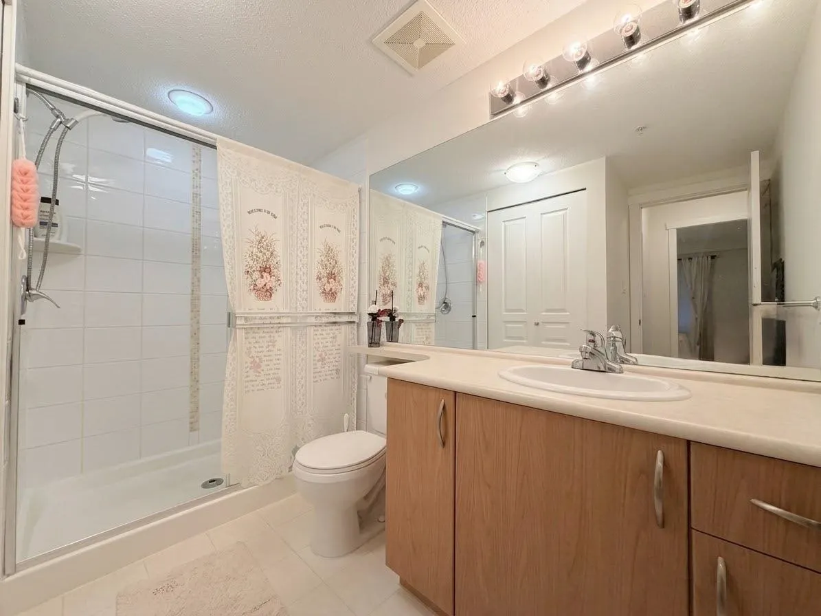 2958 Silver Springs Boulevard #212