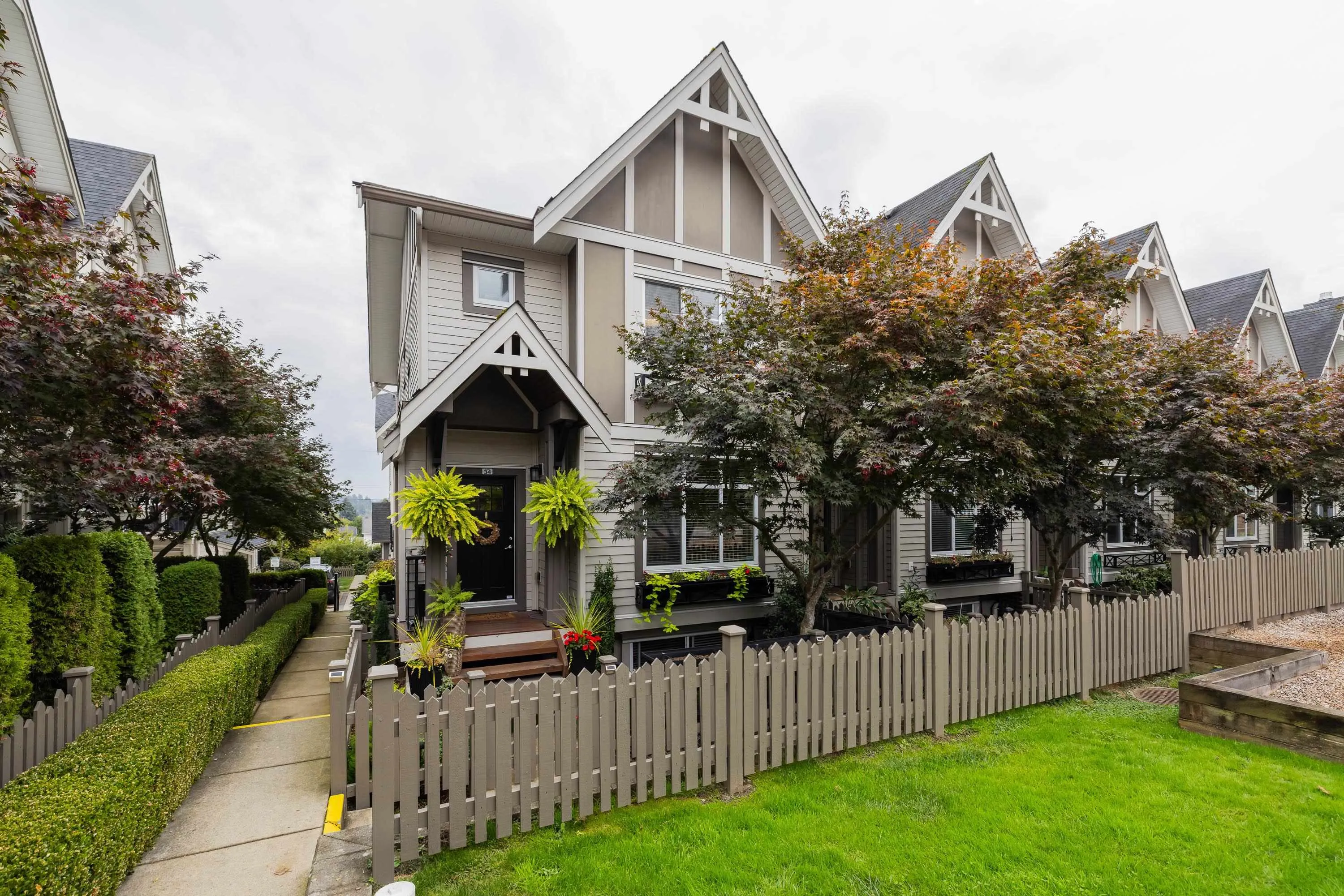 6588 195a Avenue #34