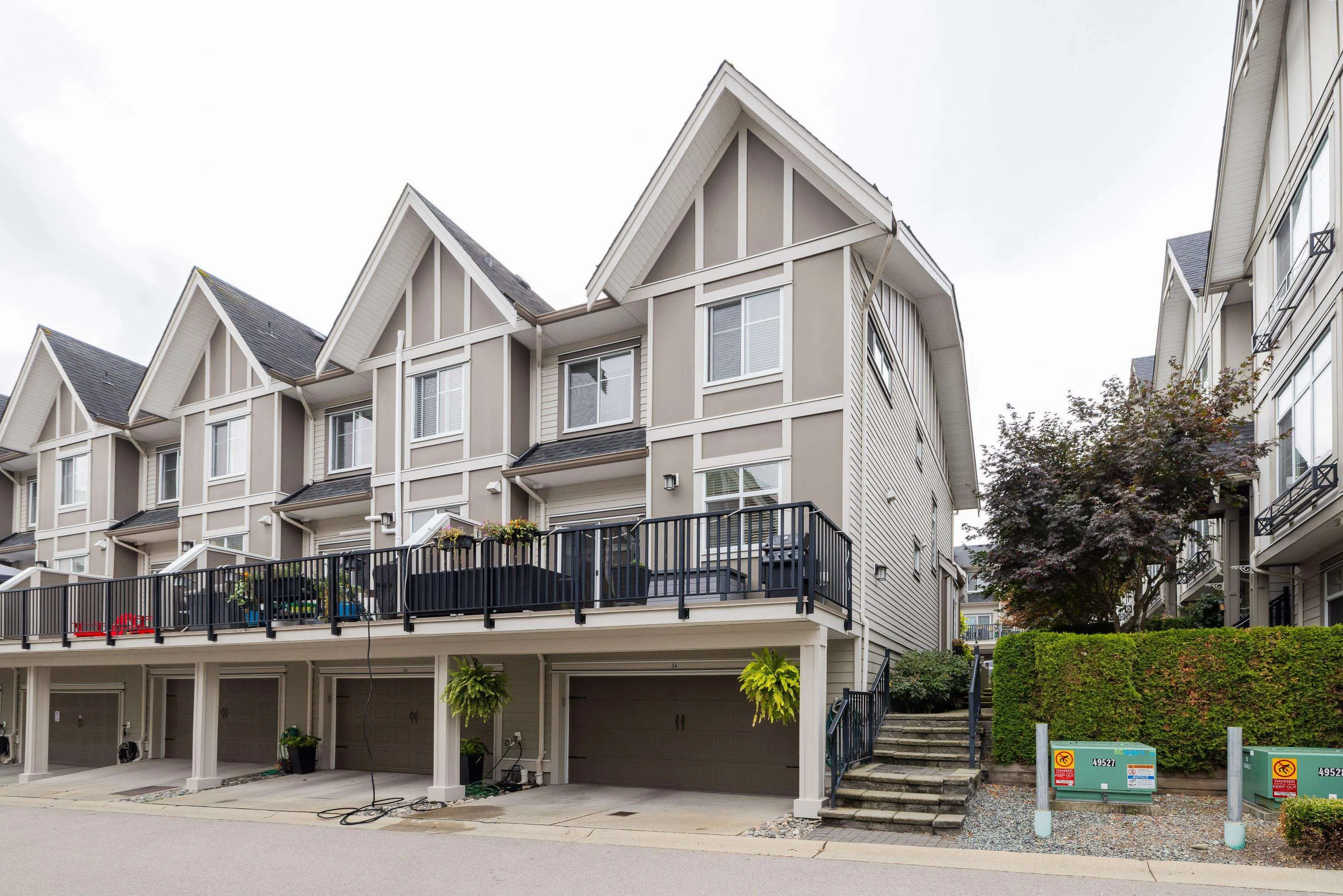 6588 195a Avenue #34