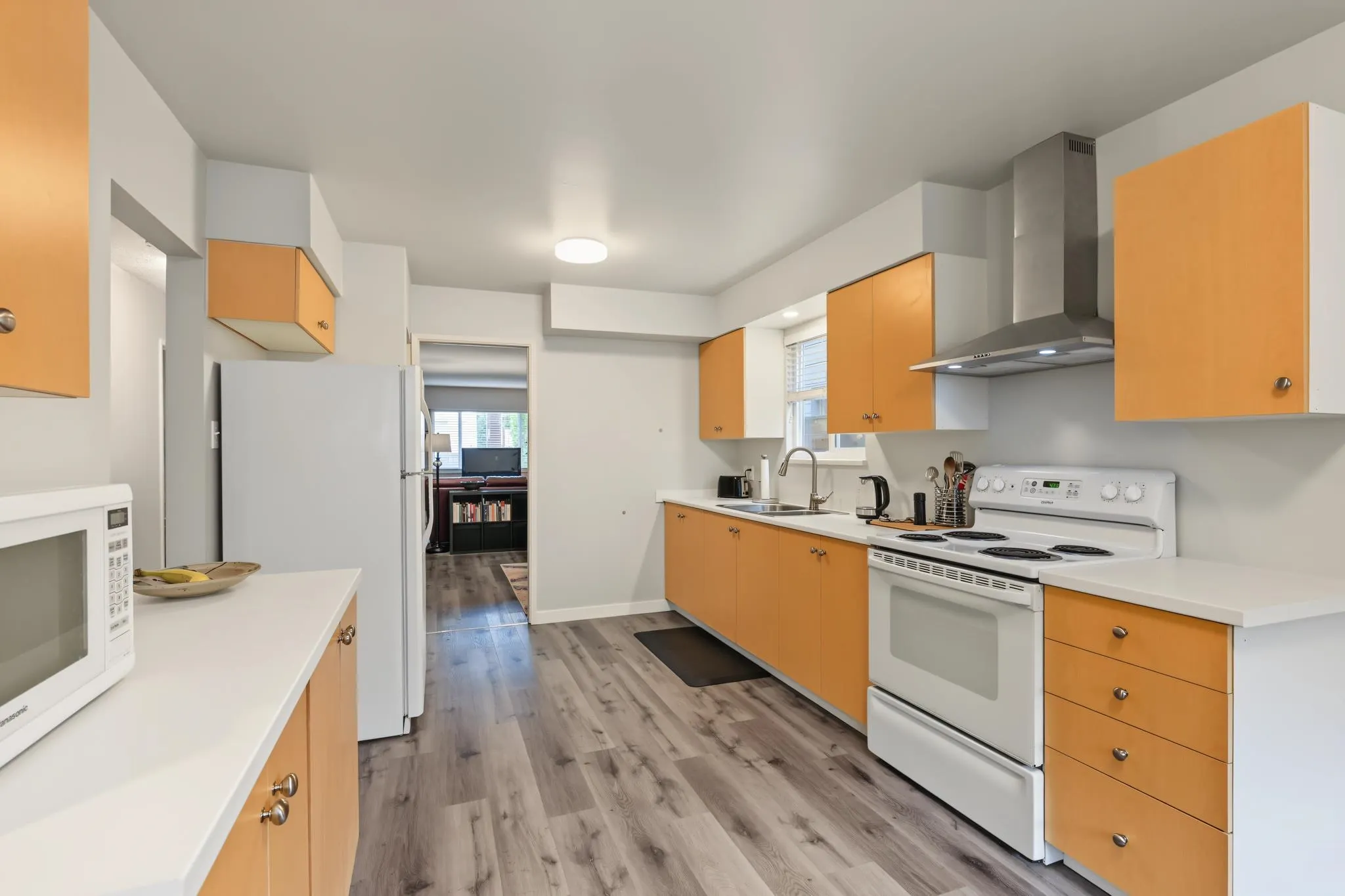 132-134 W 12th Avenue