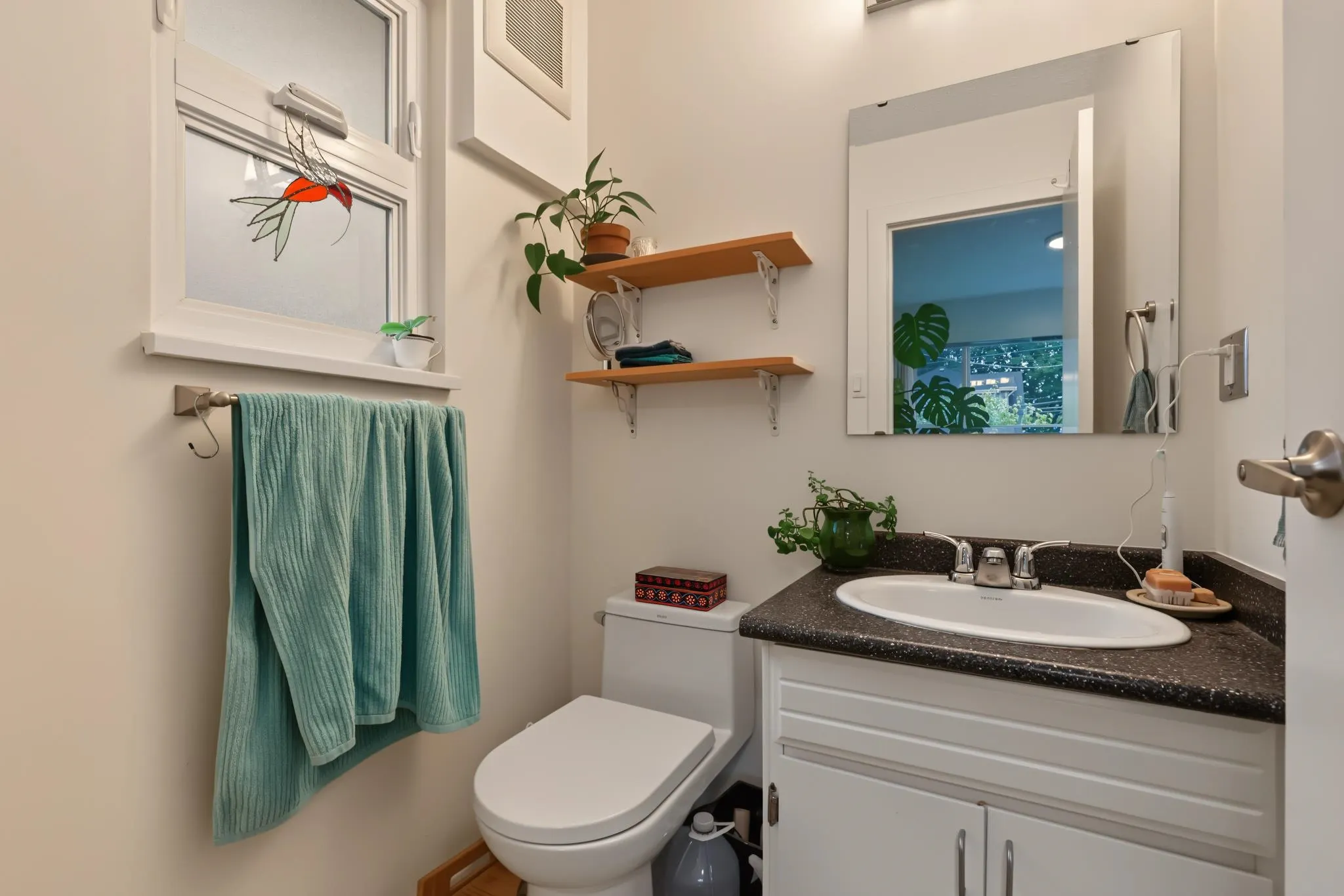 132-134 W 12th Avenue