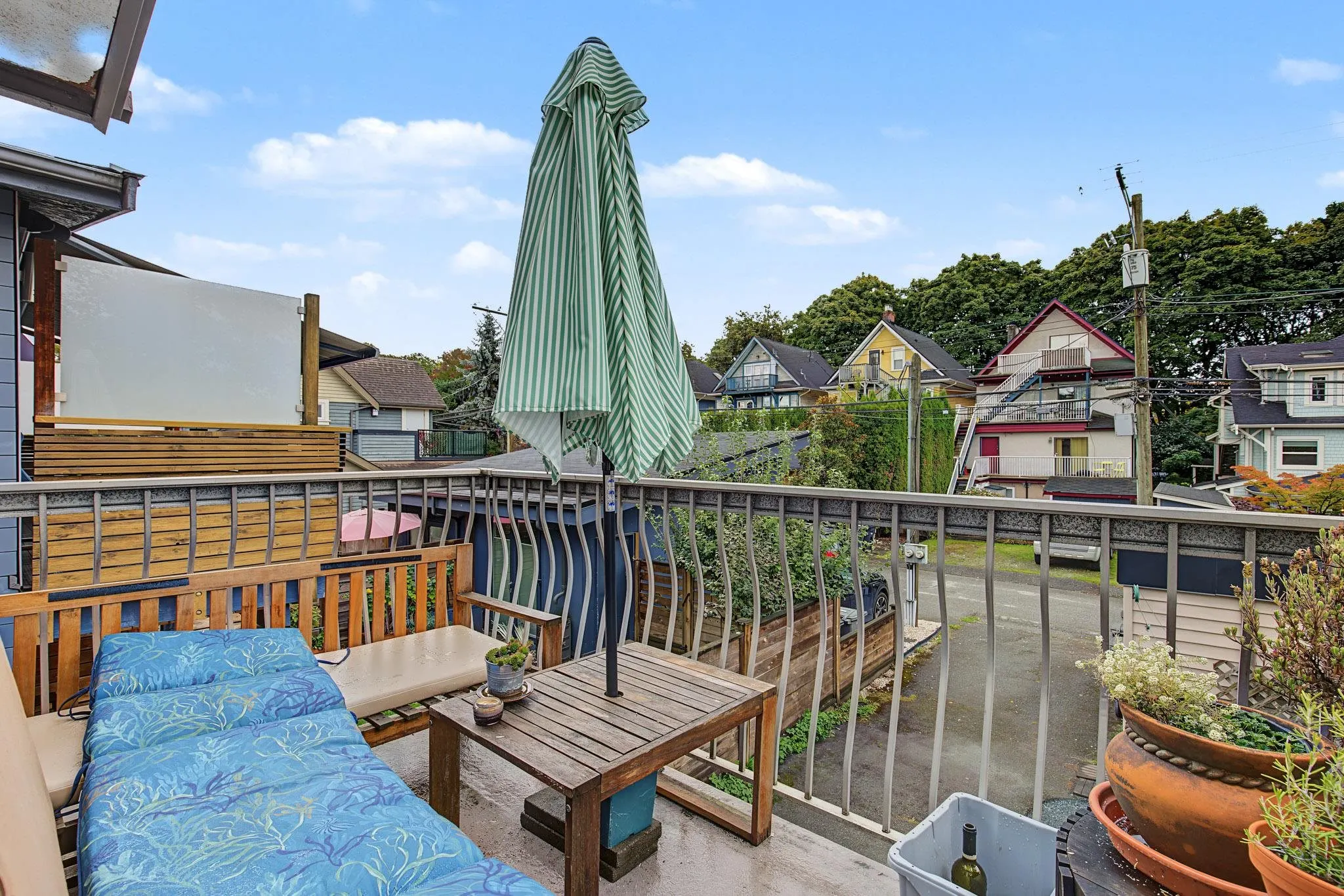 132-134 W 12th Avenue
