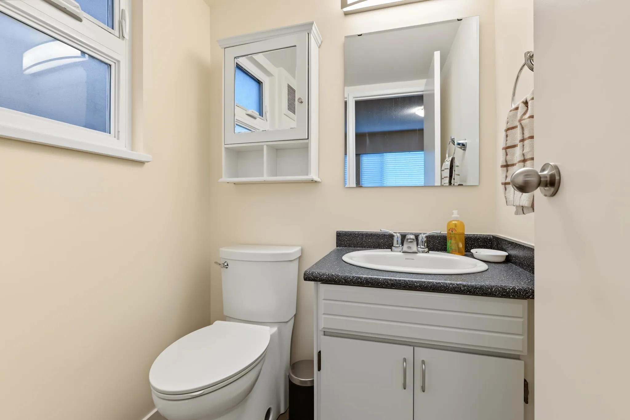 132-134 W 12th Avenue