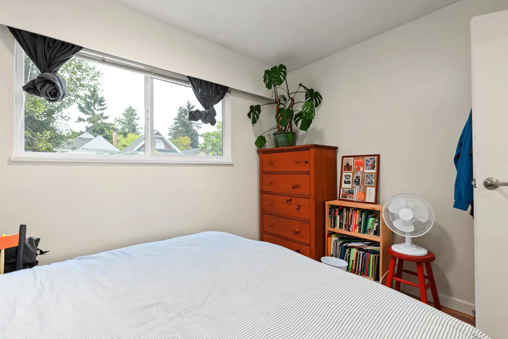 132-134 W 12th Avenue