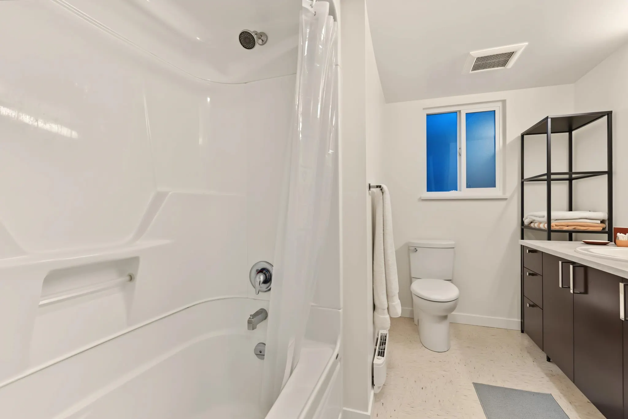 132-134 W 12th Avenue