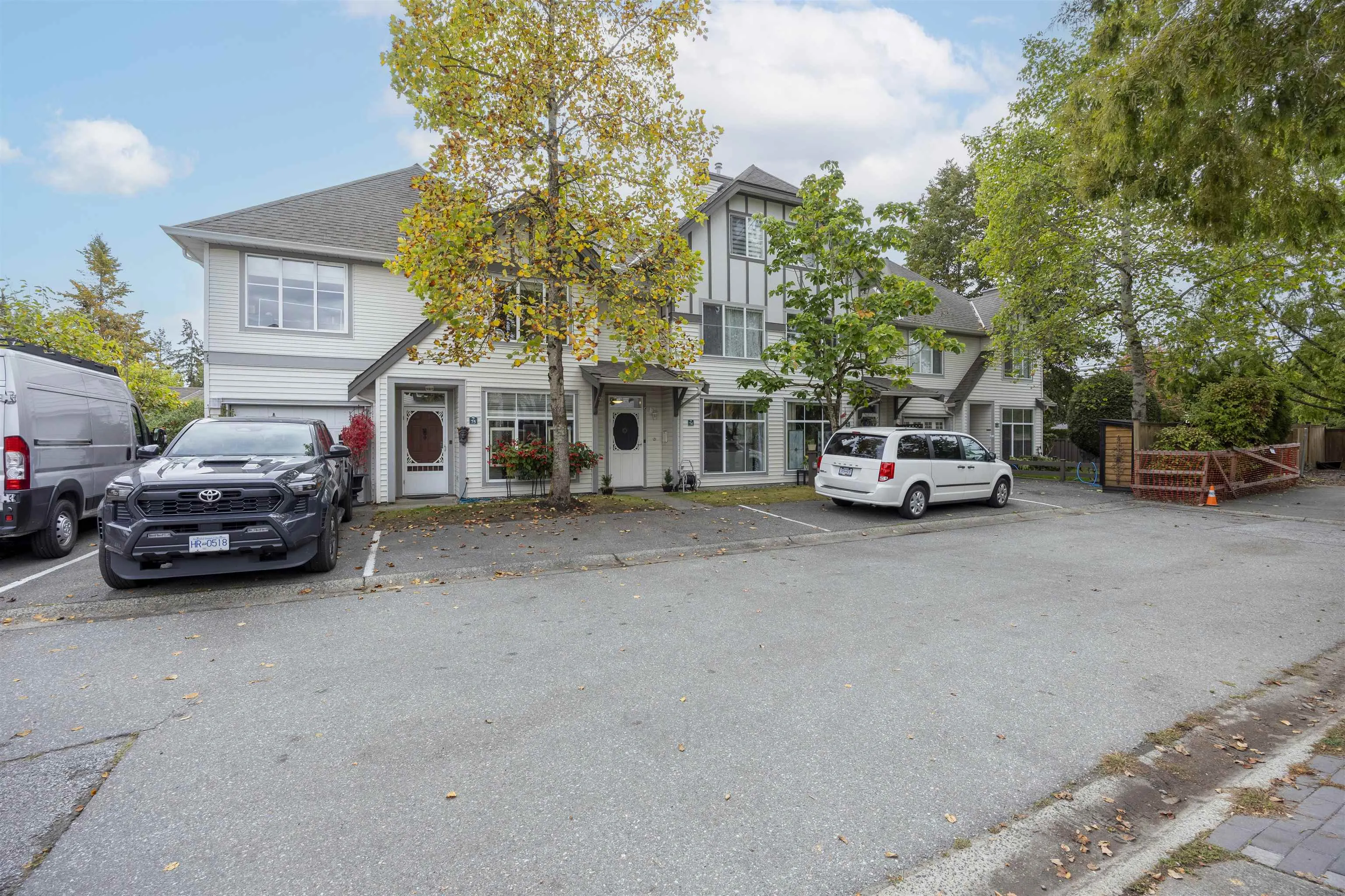 6465 184a Street #74