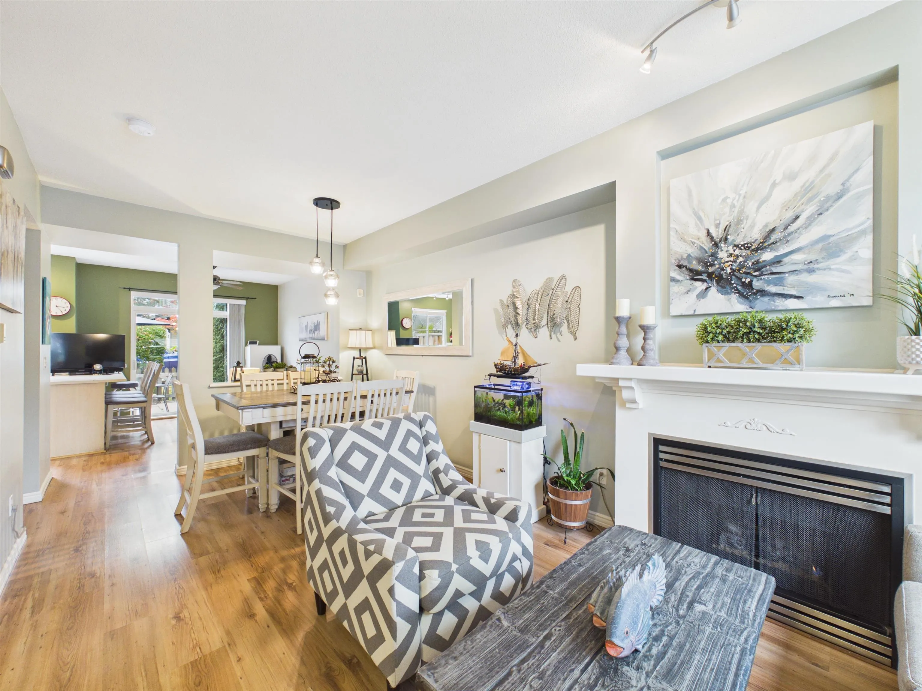 6465 184a Street #74