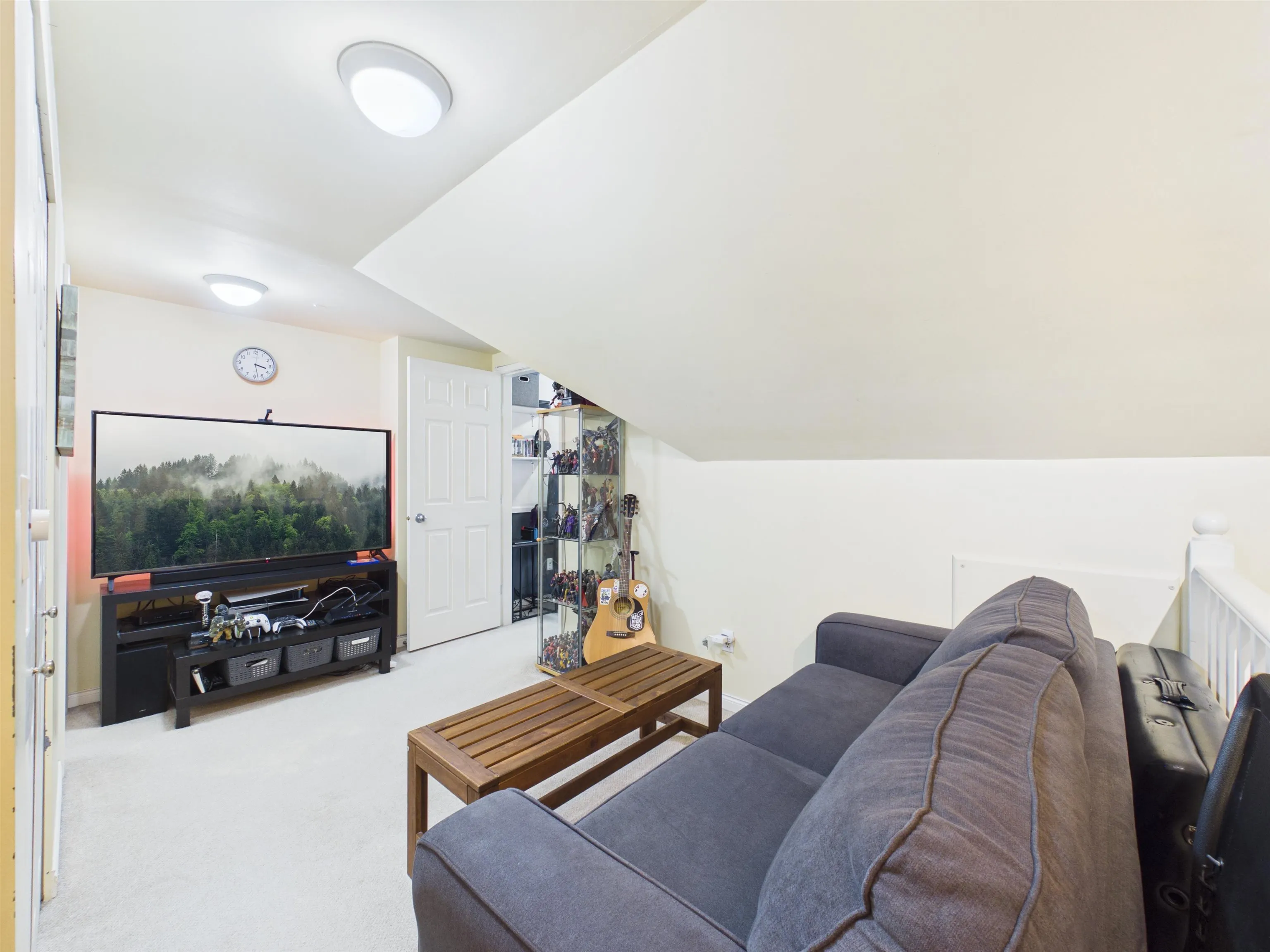 6465 184a Street #74