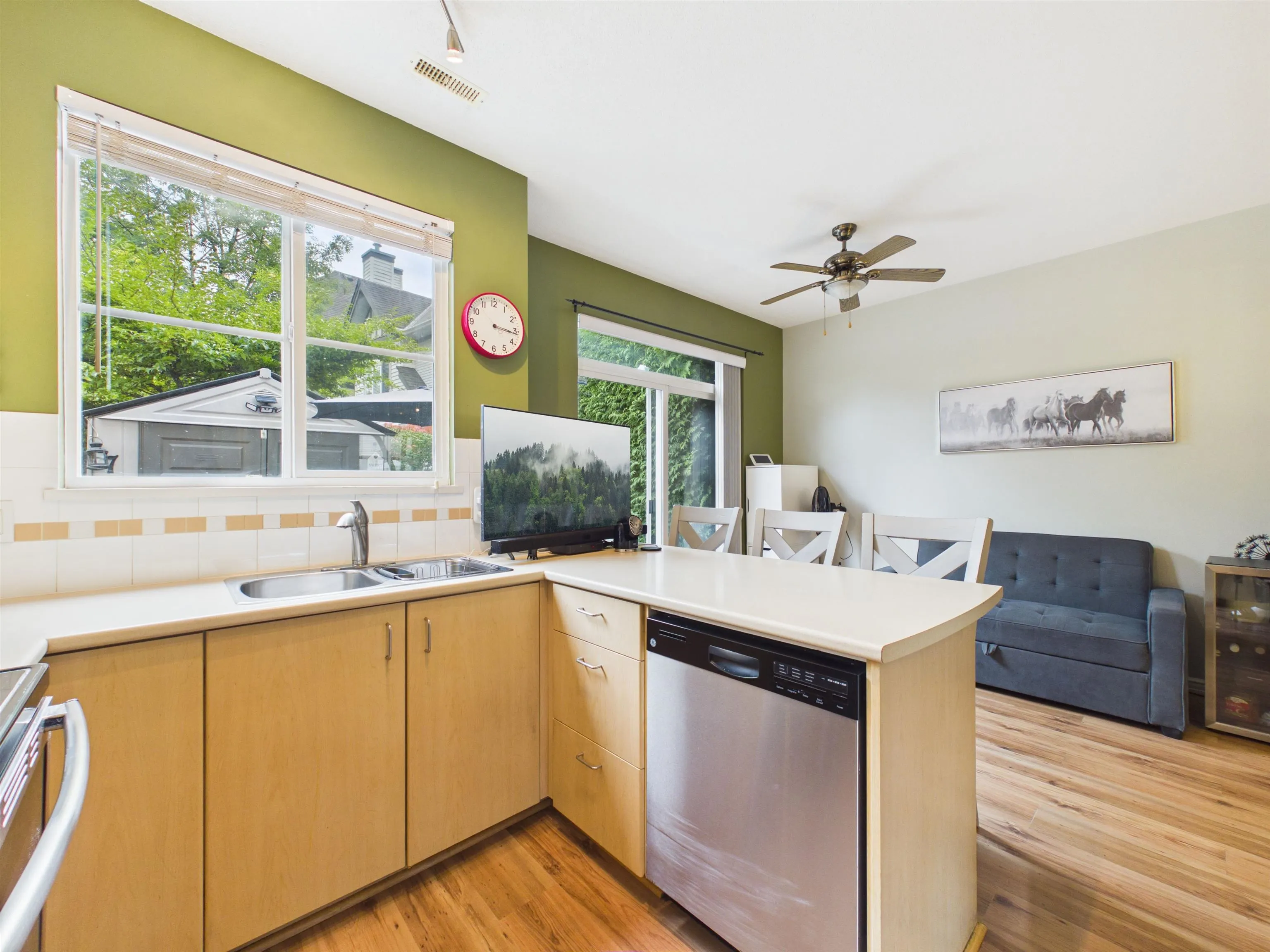 6465 184a Street #74