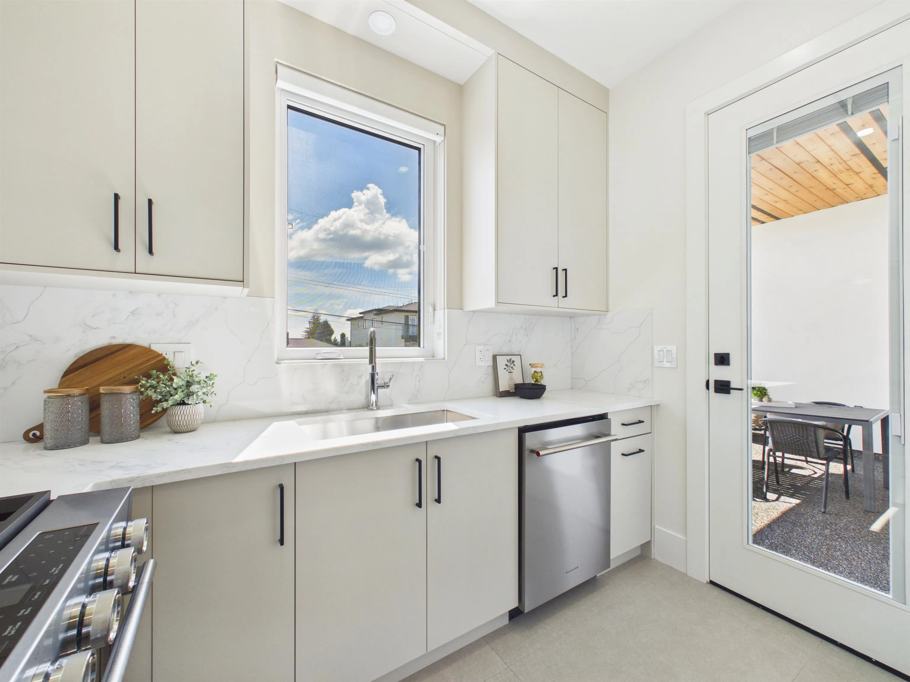 6512 Grant Street #2
